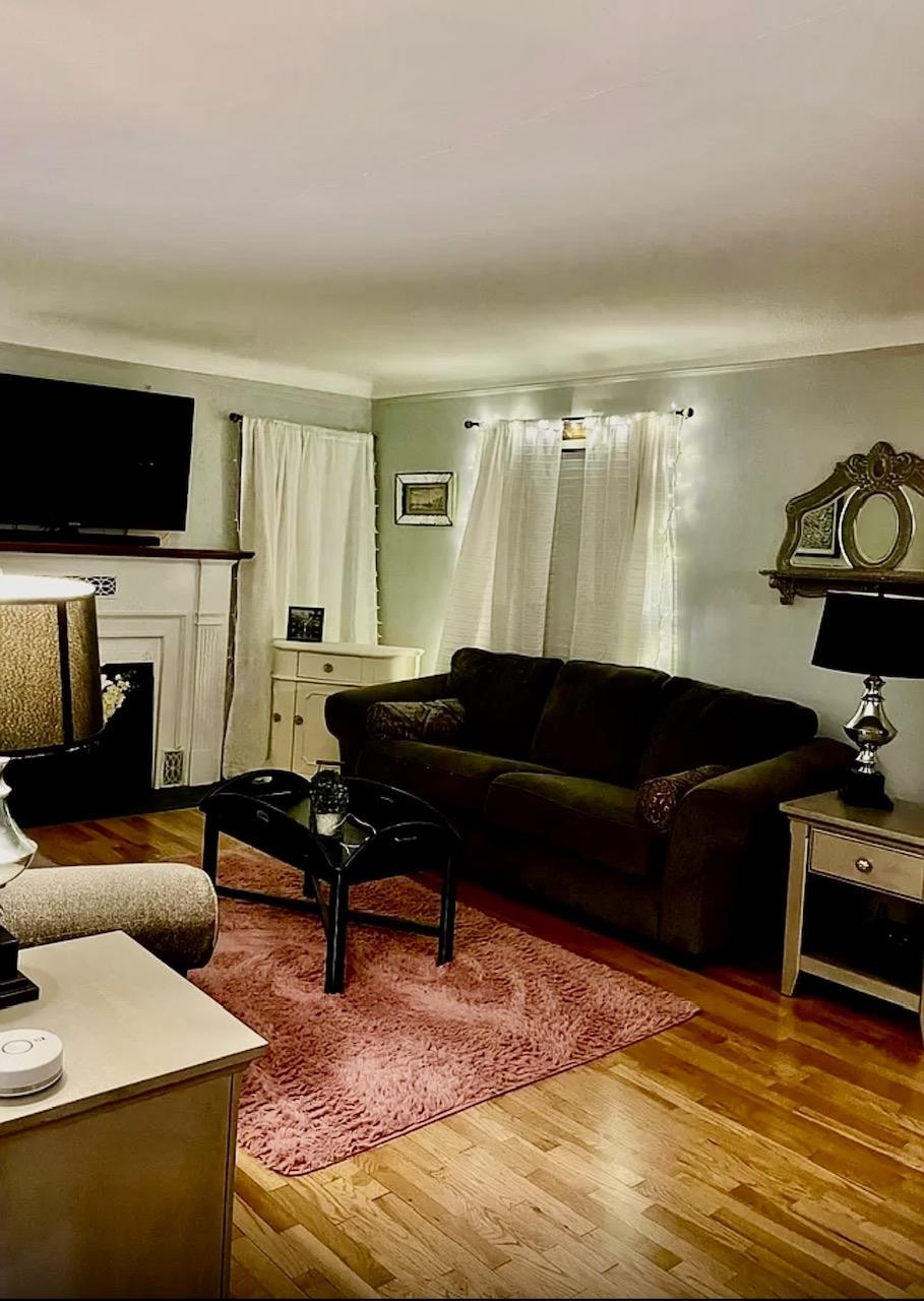 324 W Saint Clair, MI 48065 — Photo 11