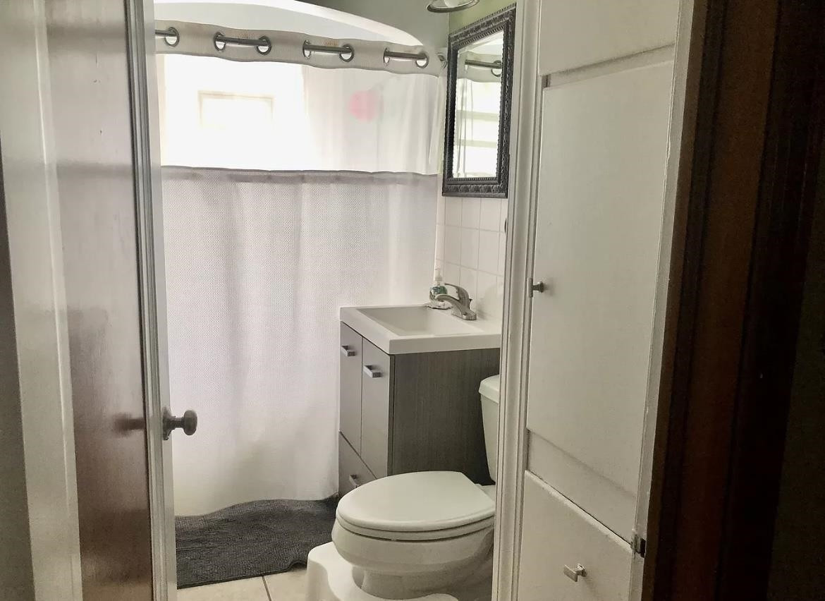 324 W Saint Clair, MI 48065 — Photo 15