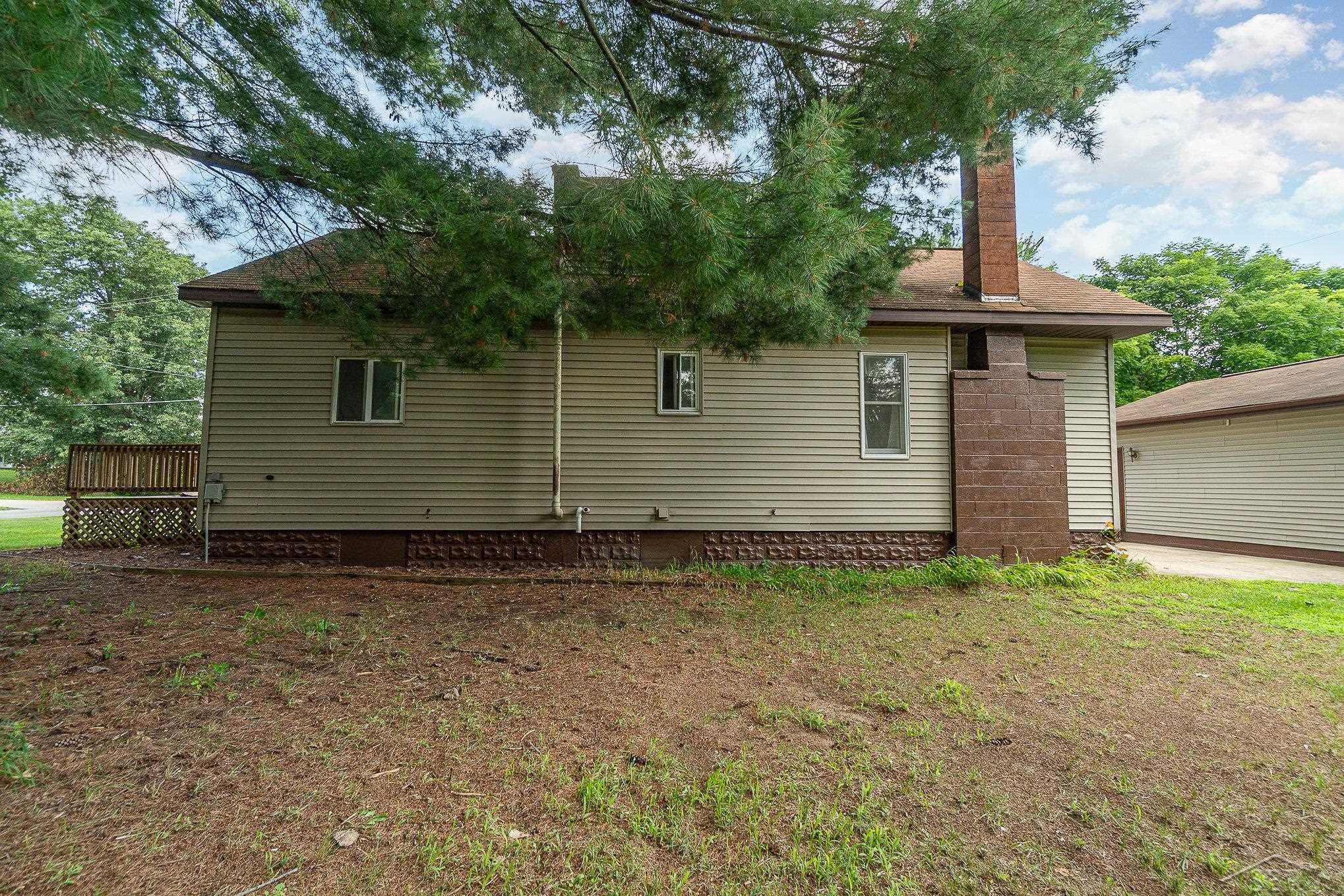 403 Spruce Street, Saint Charles, MI 48655 — Photo 18