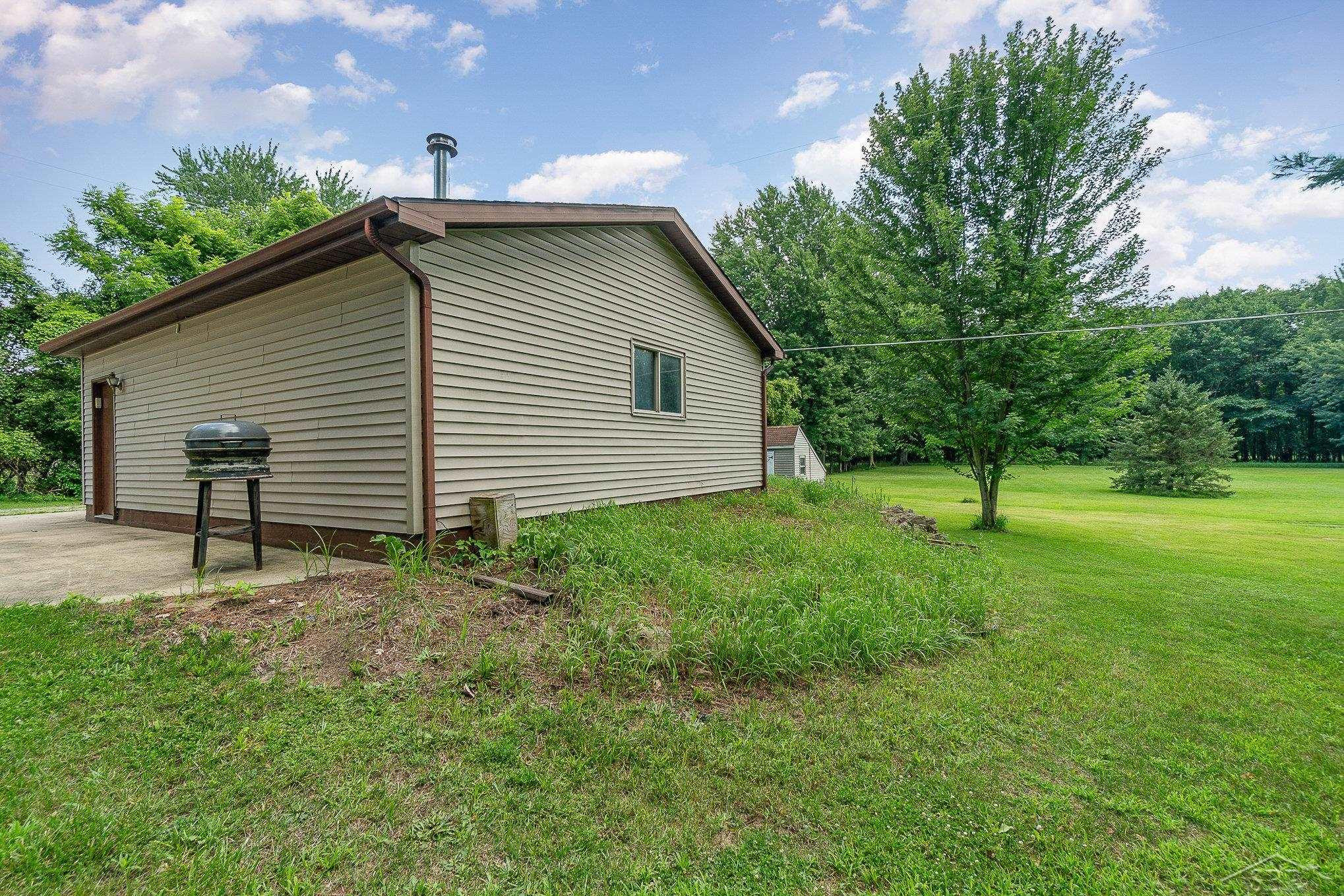 403 Spruce Street, Saint Charles, MI 48655 — Photo 19