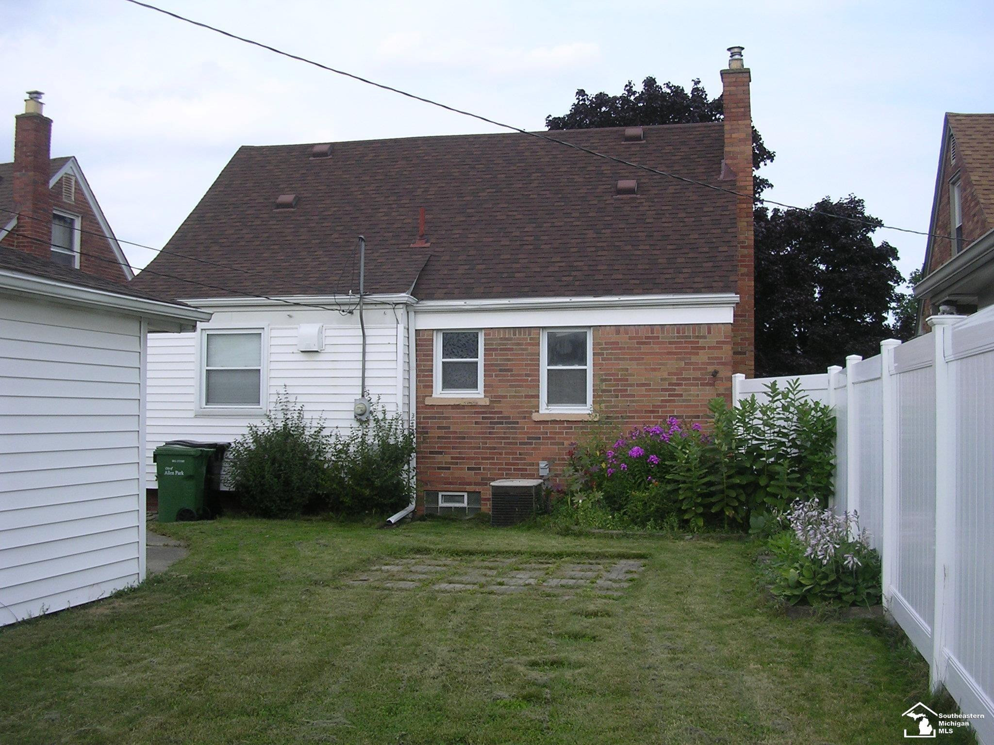 9856 Park, Allen Park, MI 48101 — Photo 4