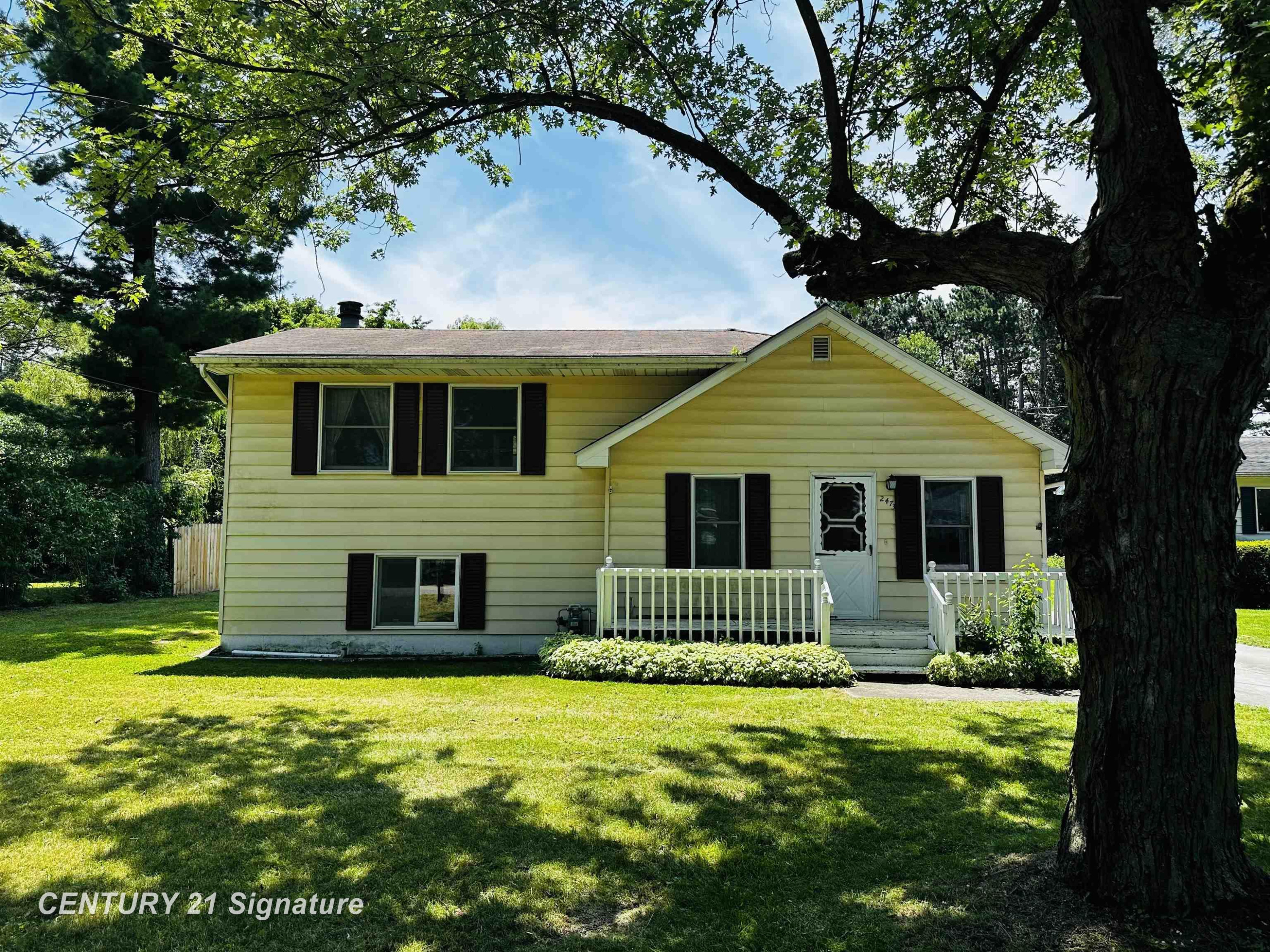 2473 Wayburn Avenue, Mount Morris, MI 48458