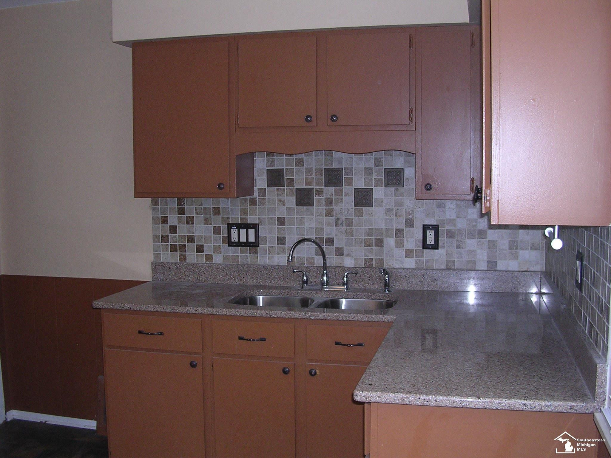 9856 Park, Allen Park, MI 48101 — Photo 6
