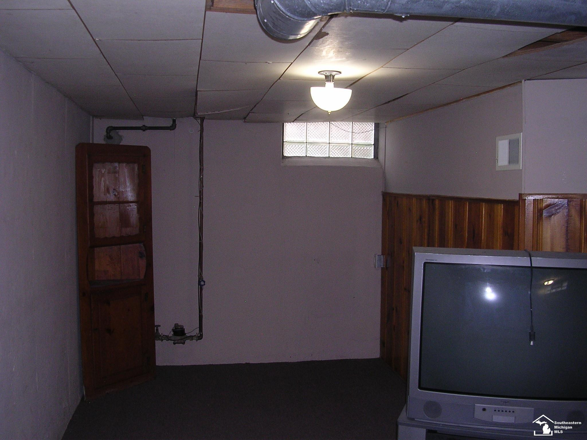 9856 Park, Allen Park, MI 48101 — Photo 14