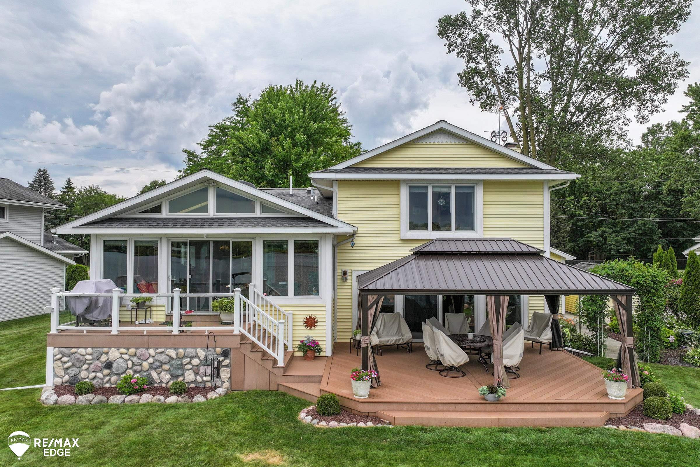 946 Holly Bush, Holly, MI 48442 — Photo 3