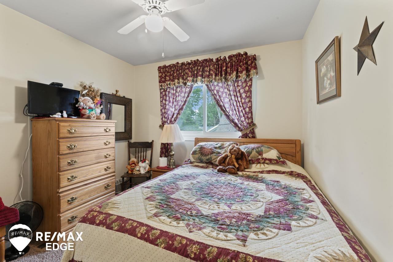 946 Holly Bush, Holly, MI 48442 — Photo 23
