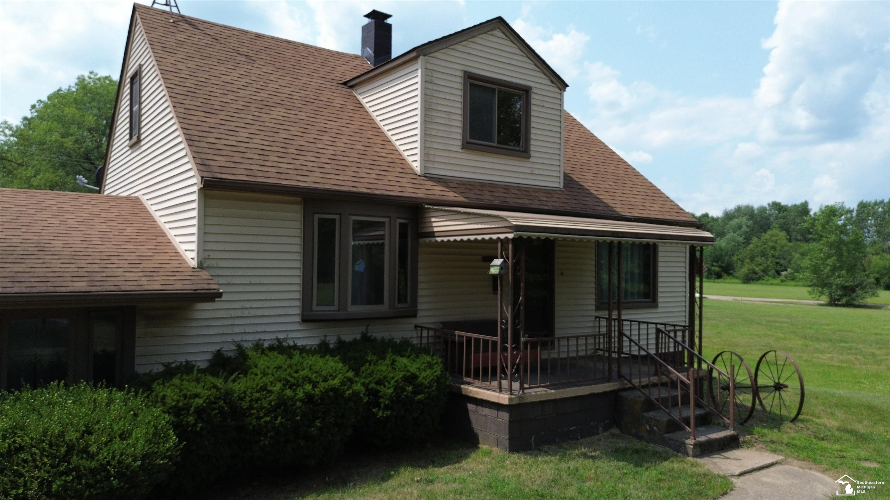 13857 Sumpter, Carleton, MI 48117 — Photo 2