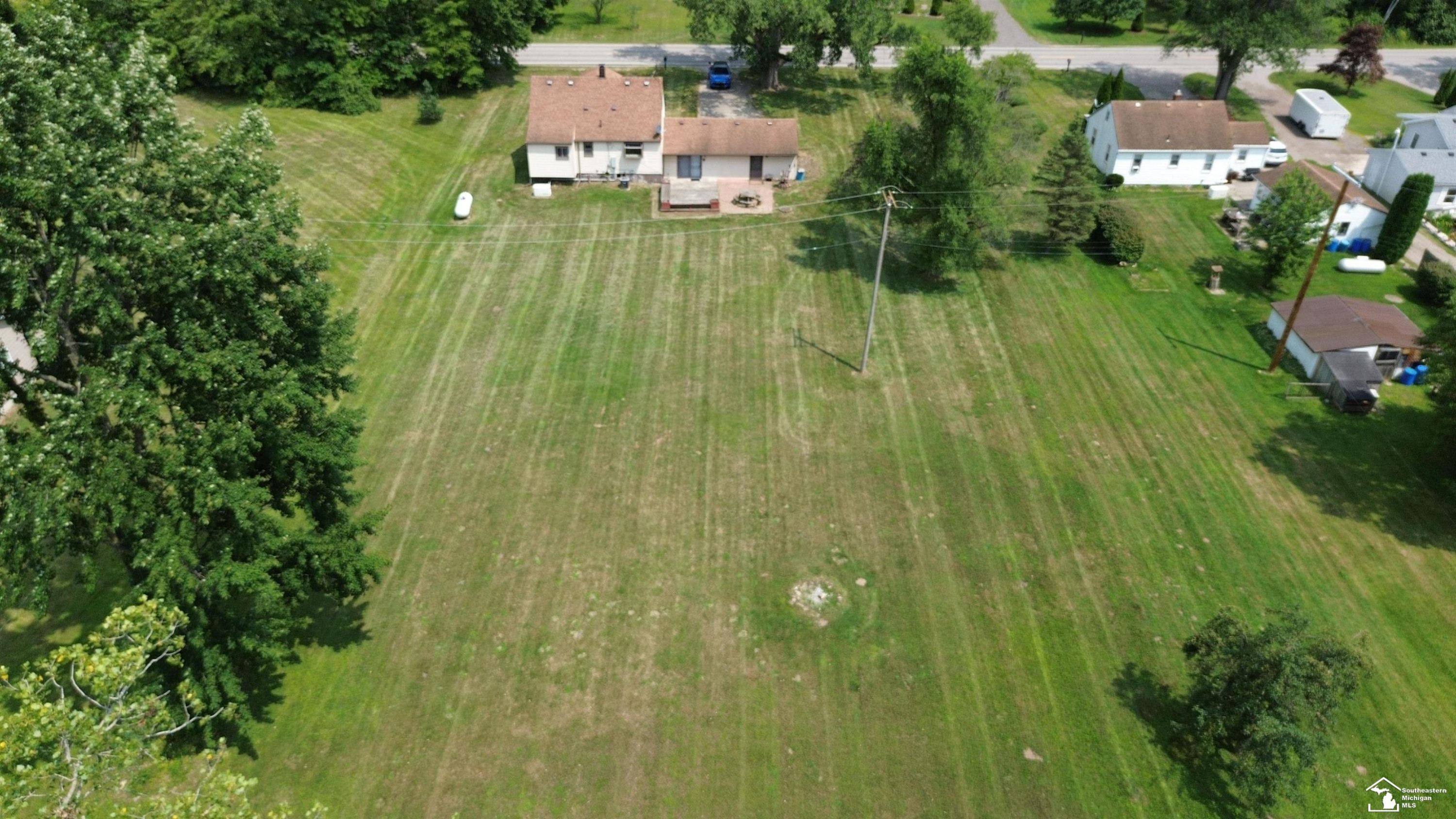 13857 Sumpter, Carleton, MI 48117 — Photo 21