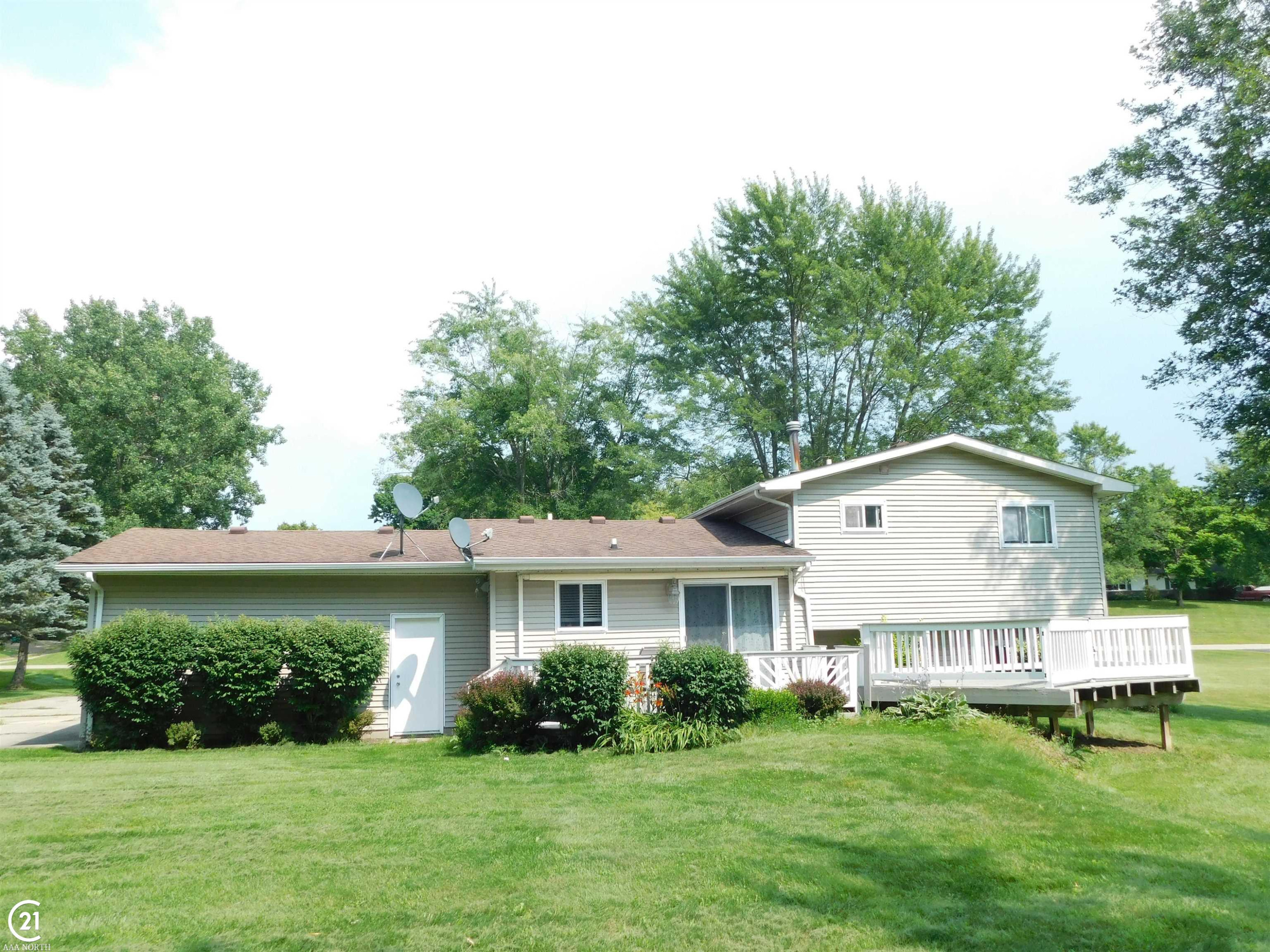 899 Mary Drive, Lapeer, MI 48446 — Photo 6
