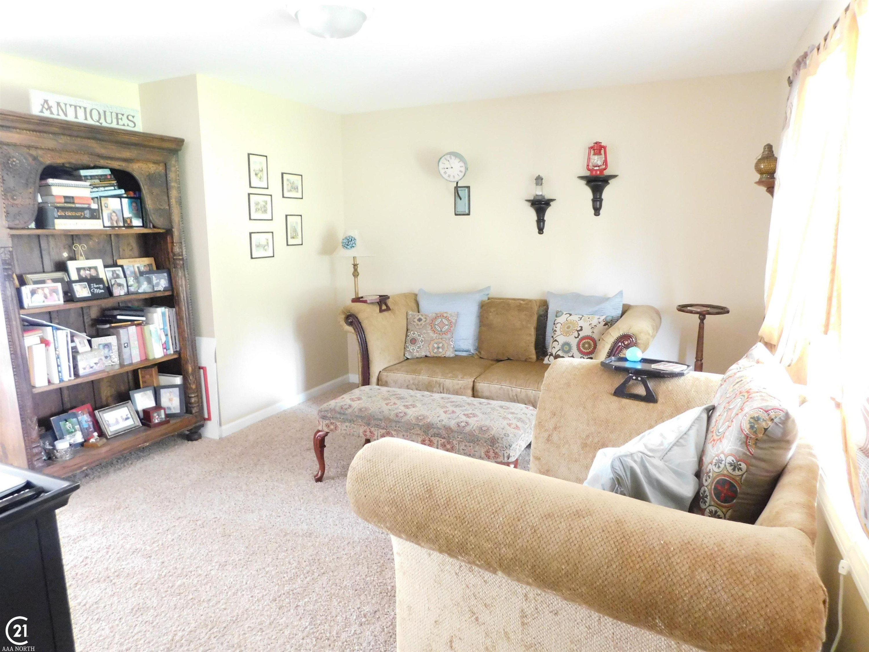 899 Mary Drive, Lapeer, MI 48446 — Photo 8