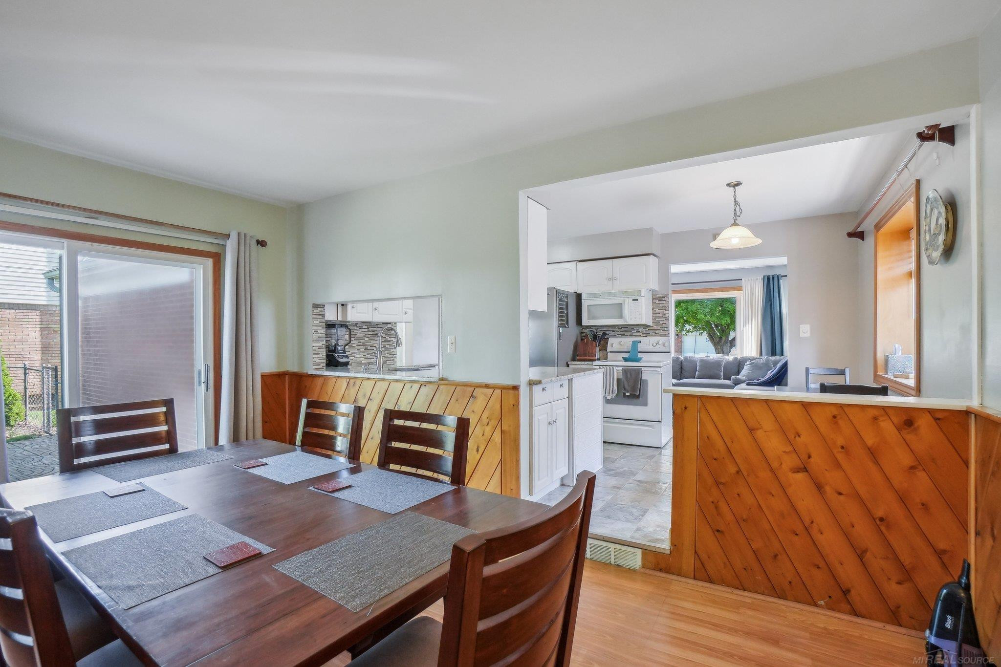8183 Holly Drive, Canton, MI 48187 — Photo 13