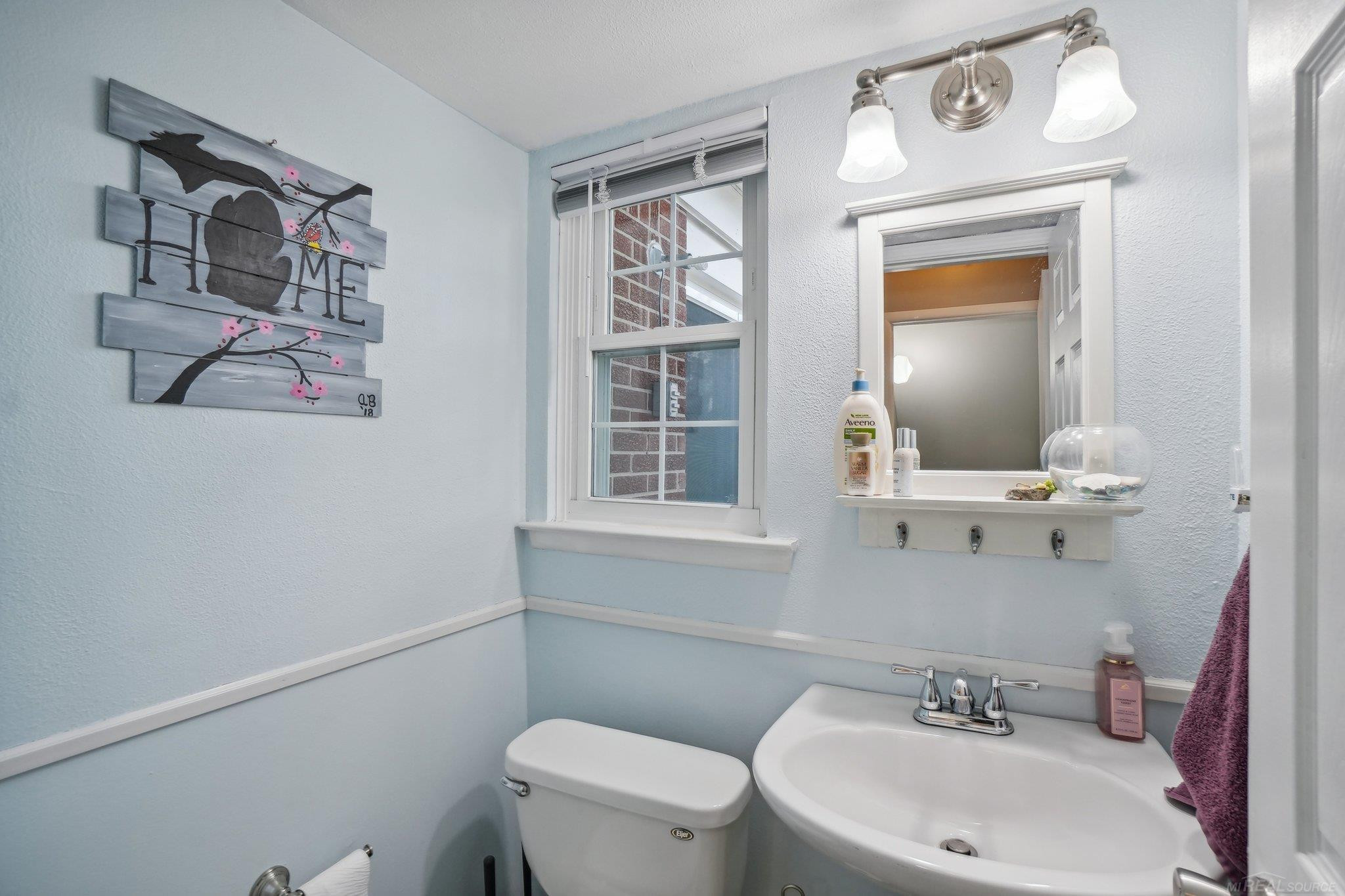 8183 Holly Drive, Canton, MI 48187 — Photo 18