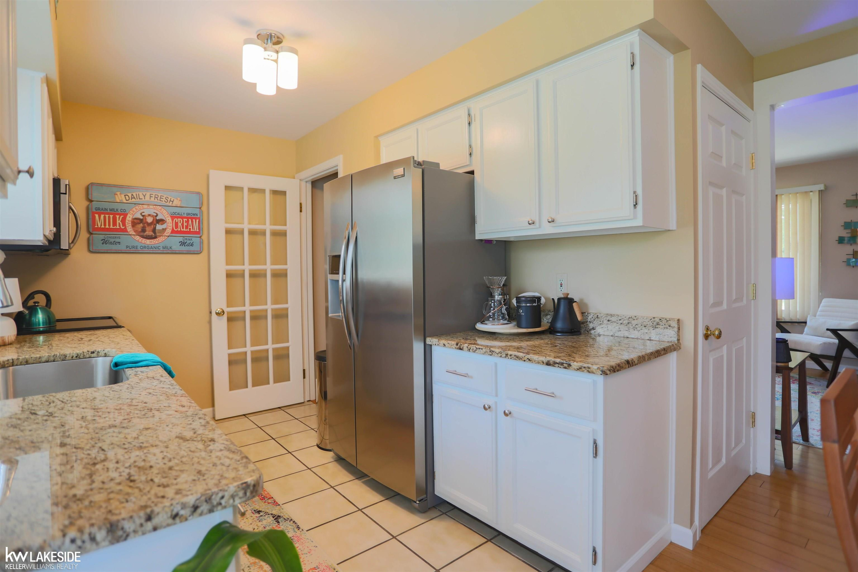 23566 Colonial Street, MI — Photo 12