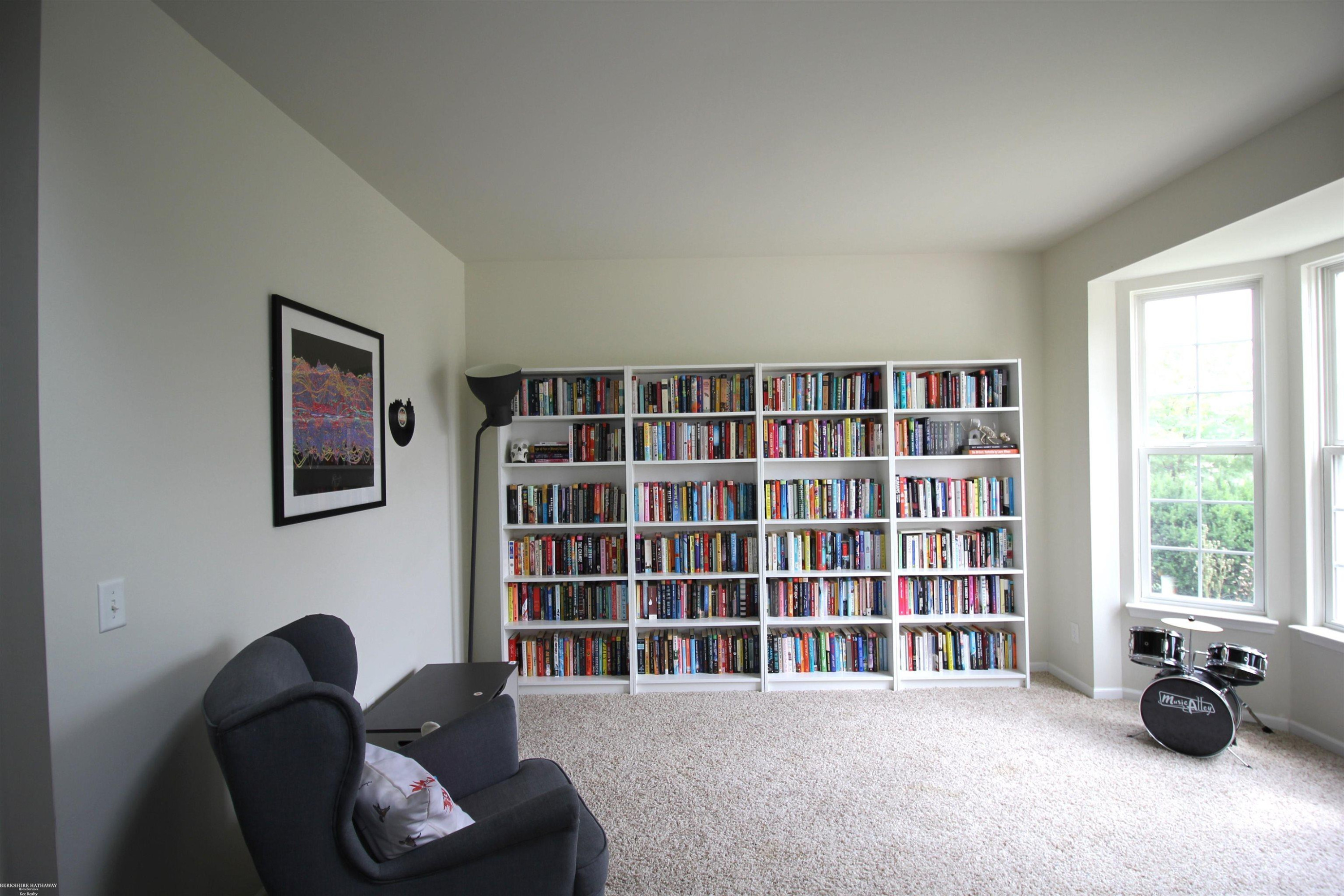 9035 Parkland Drive, Ypsilanti, MI 48197 — Photo 5