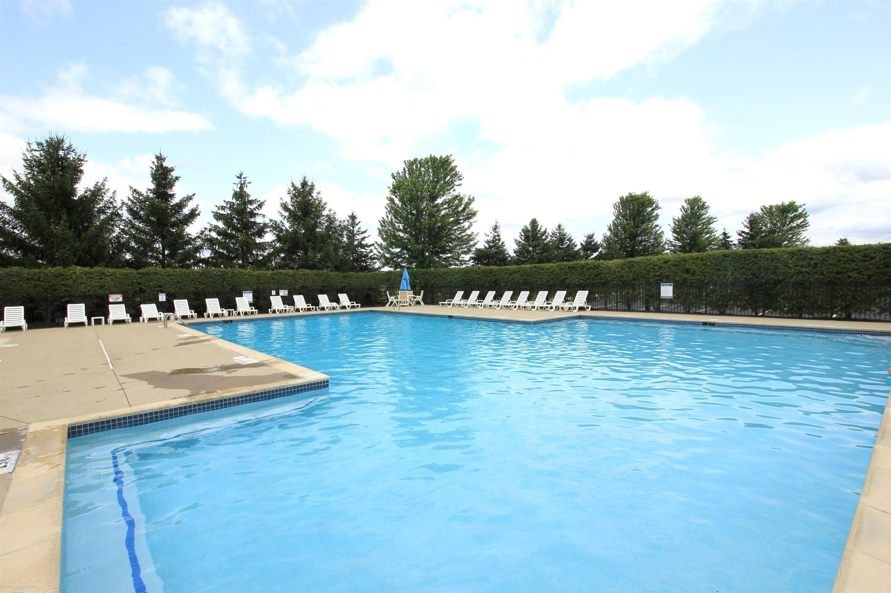 9035 Parkland Drive, Ypsilanti, MI 48197 — Photo 7