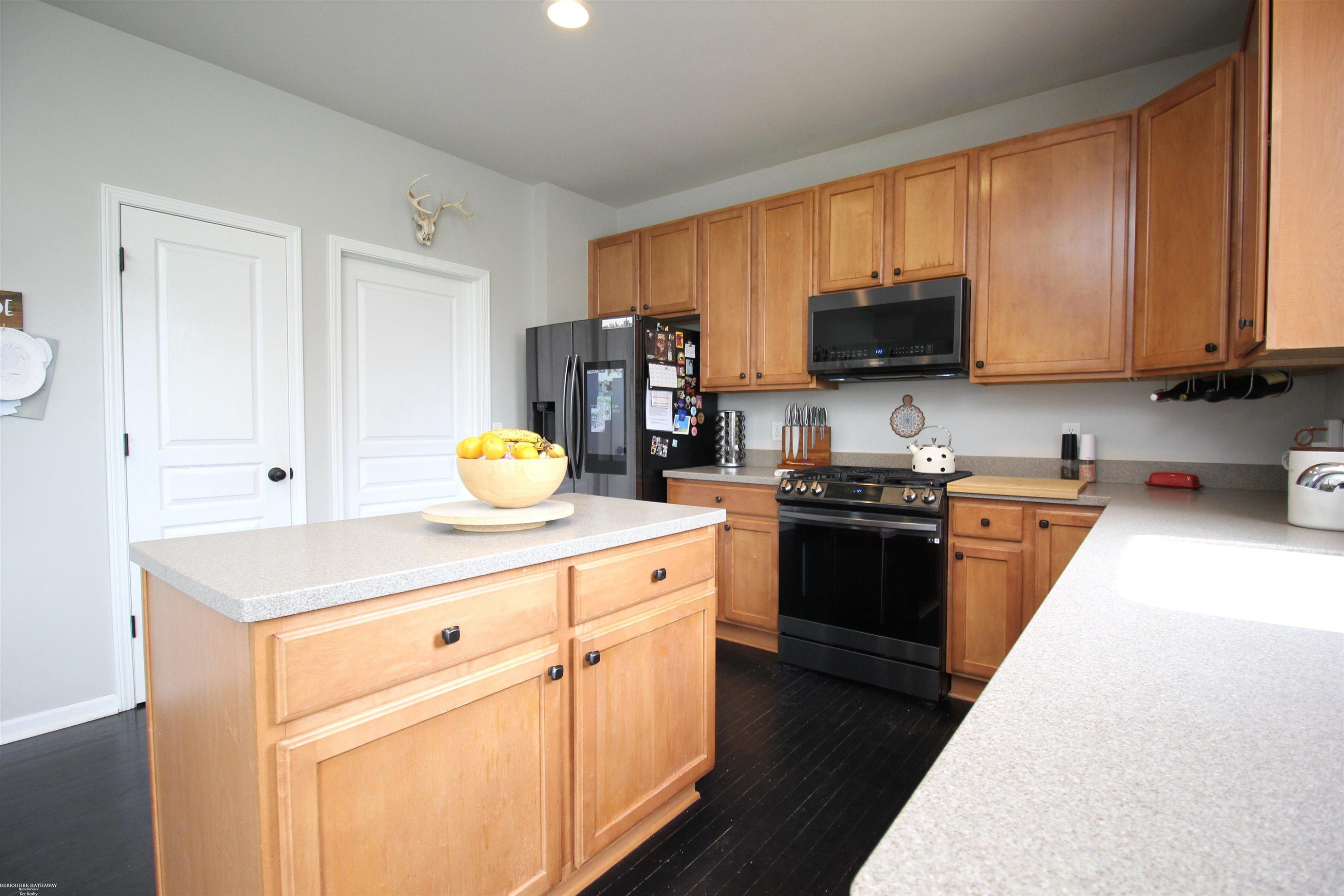 9035 Parkland Drive, Ypsilanti, MI 48197 — Photo 12