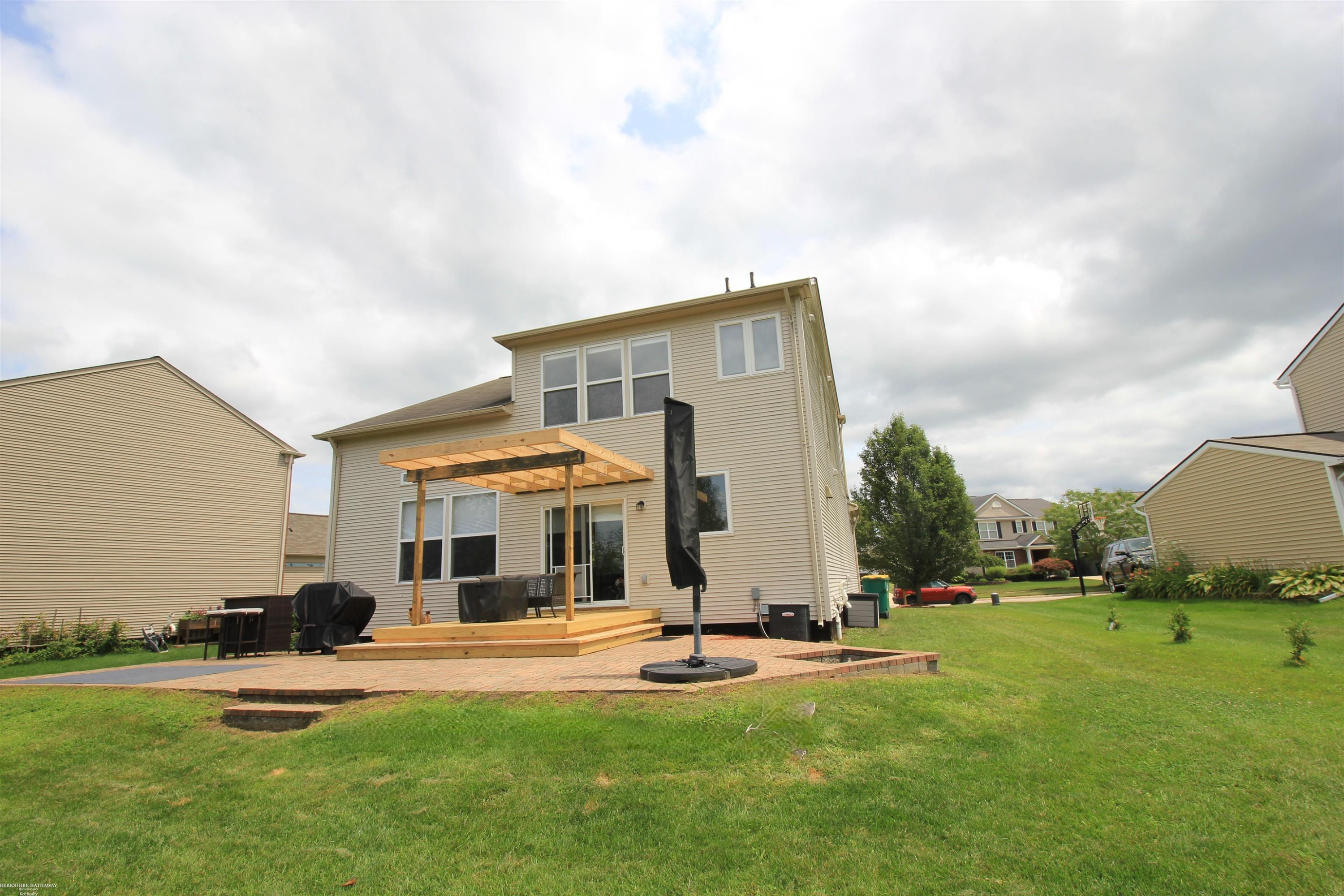9035 Parkland Drive, Ypsilanti, MI 48197 — Photo 31