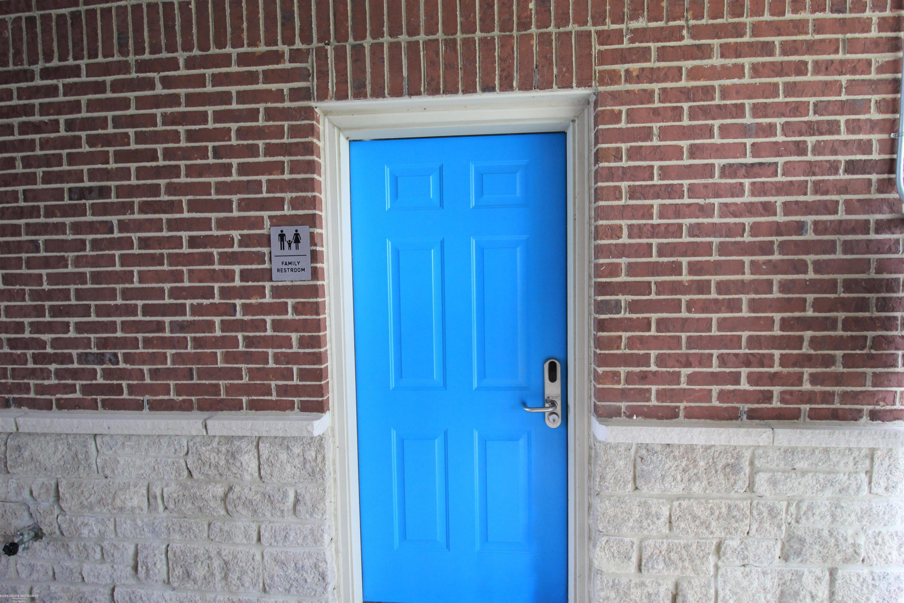 9035 Parkland Drive, Ypsilanti, MI 48197 — Photo 34