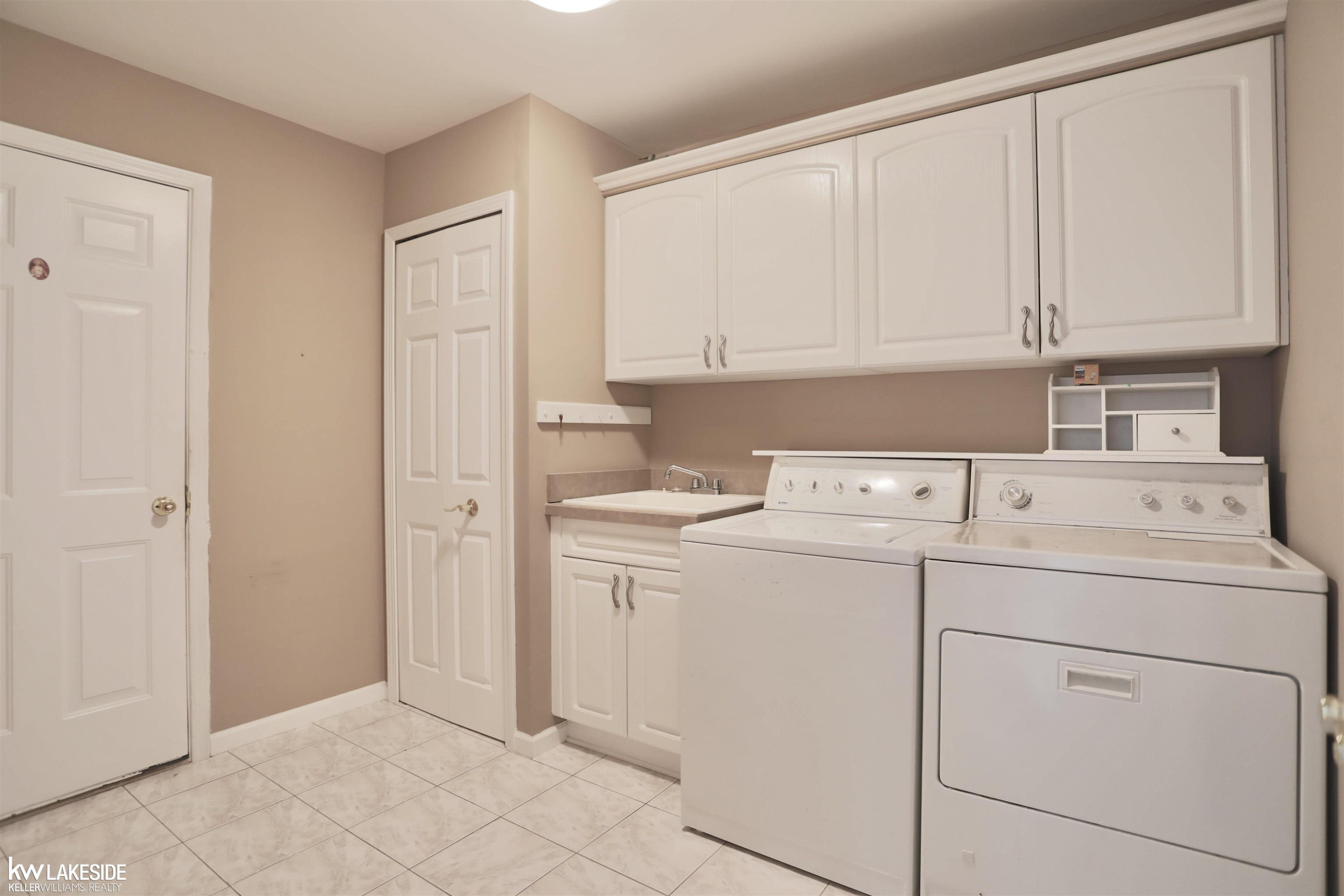 14935 Stoney Brook, Utica, MI 48315 — Photo 11