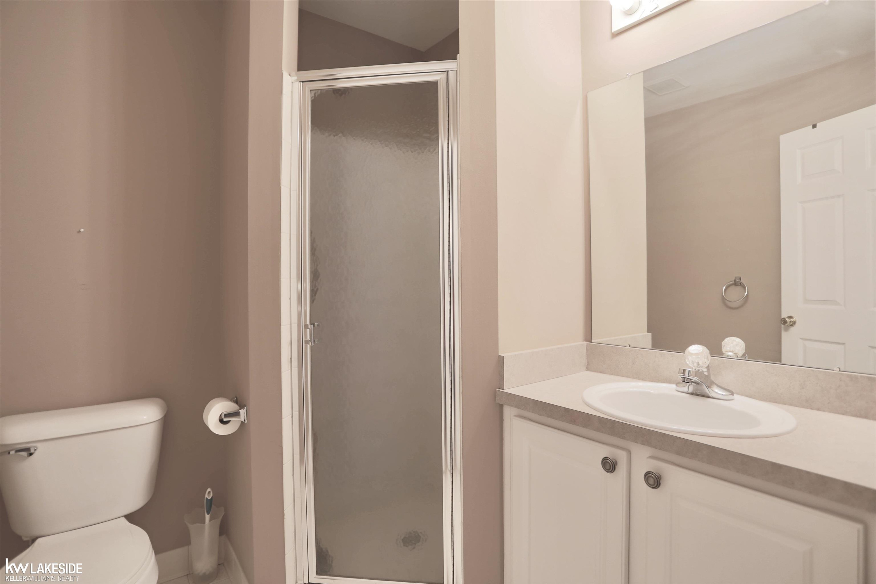 14935 Stoney Brook, Utica, MI 48315 — Photo 41
