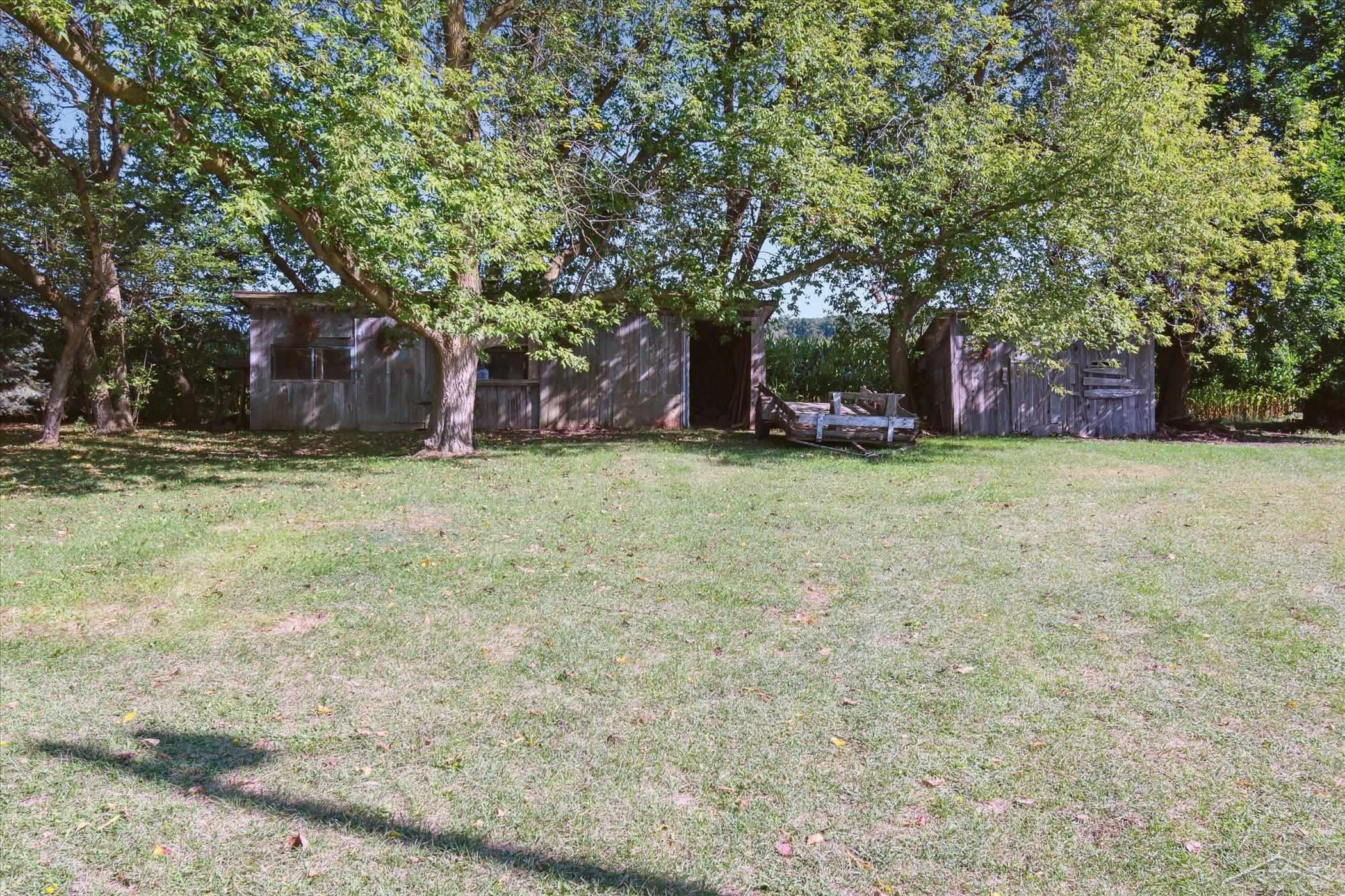 15940 LAKEFIELD Road, Hemlock, MI 48626 — Photo 36