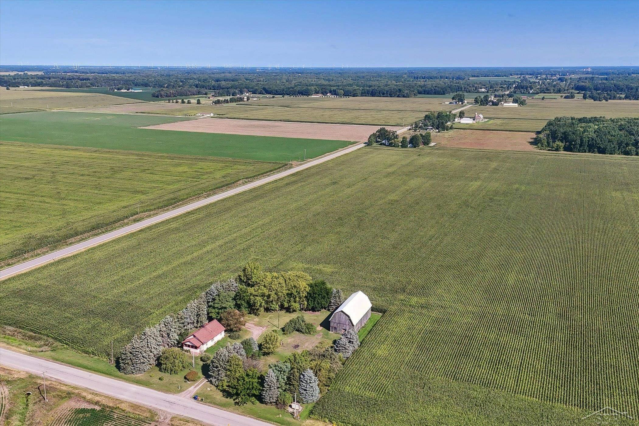 15940 LAKEFIELD Road, Hemlock, MI 48626 — Photo 40