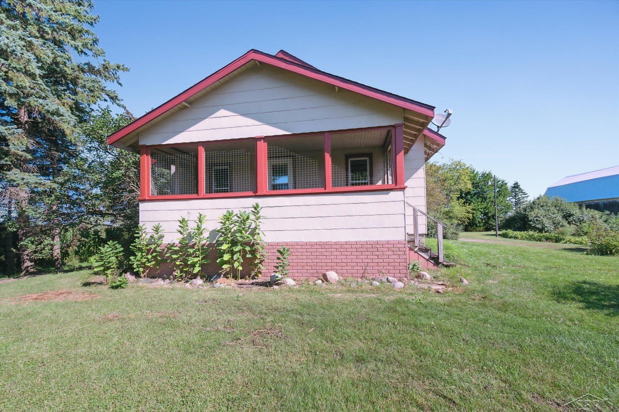 15940 LAKEFIELD Road, Hemlock, MI 48626 — Photo 52
