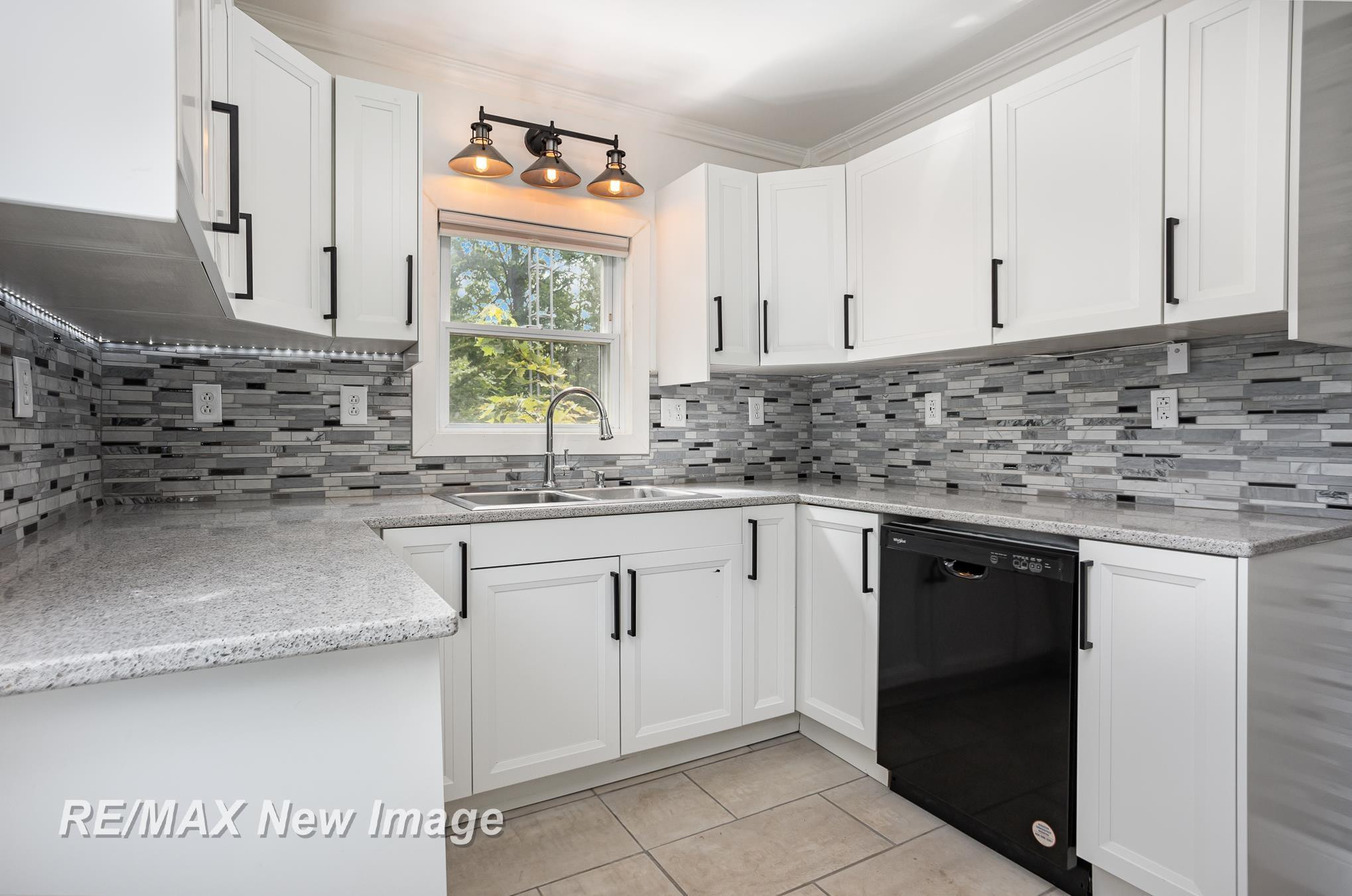 2065 Houlihan Road, Saginaw, MI 48601 — Photo 10