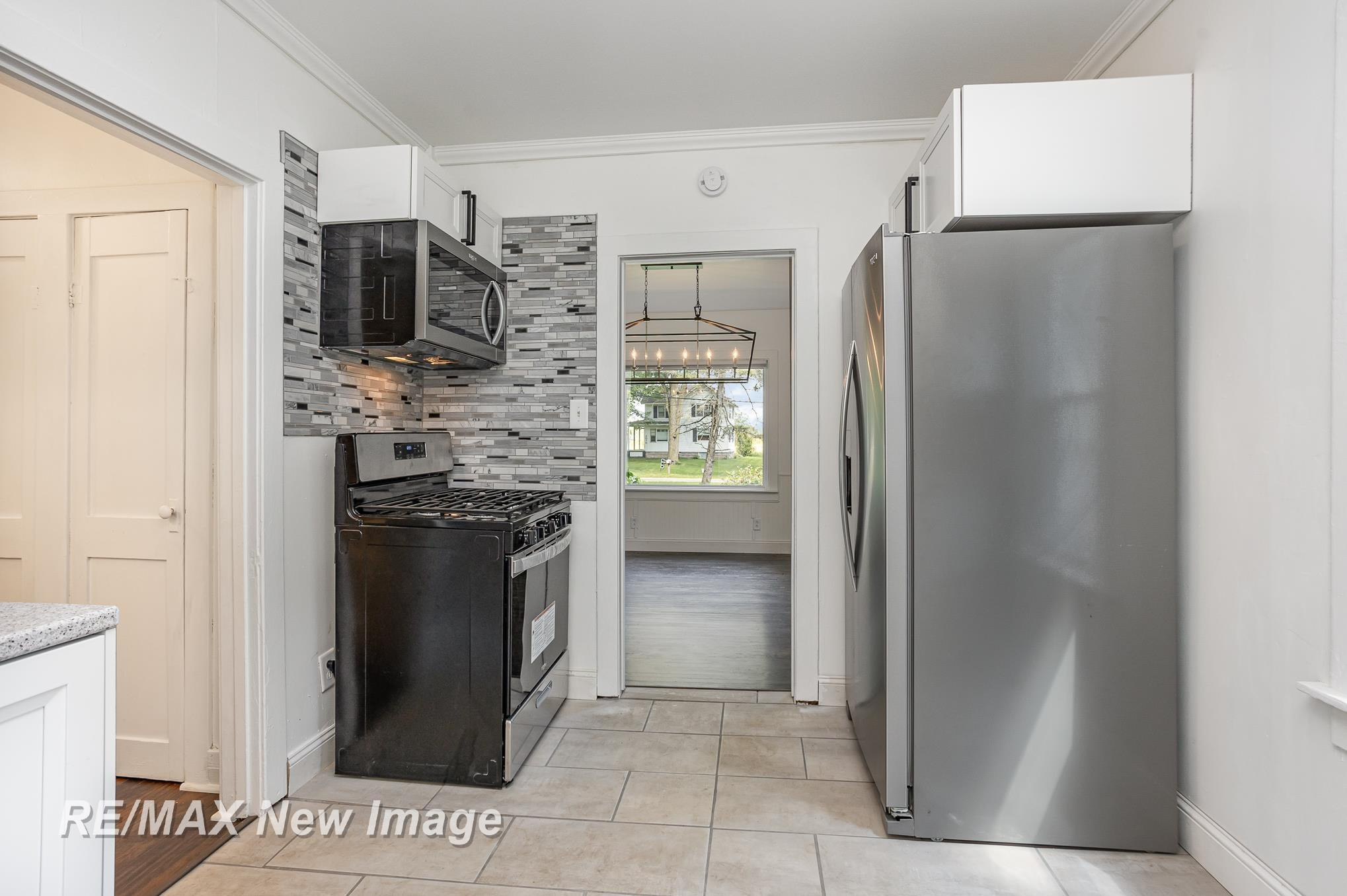 2065 Houlihan Road, Saginaw, MI 48601 — Photo 11