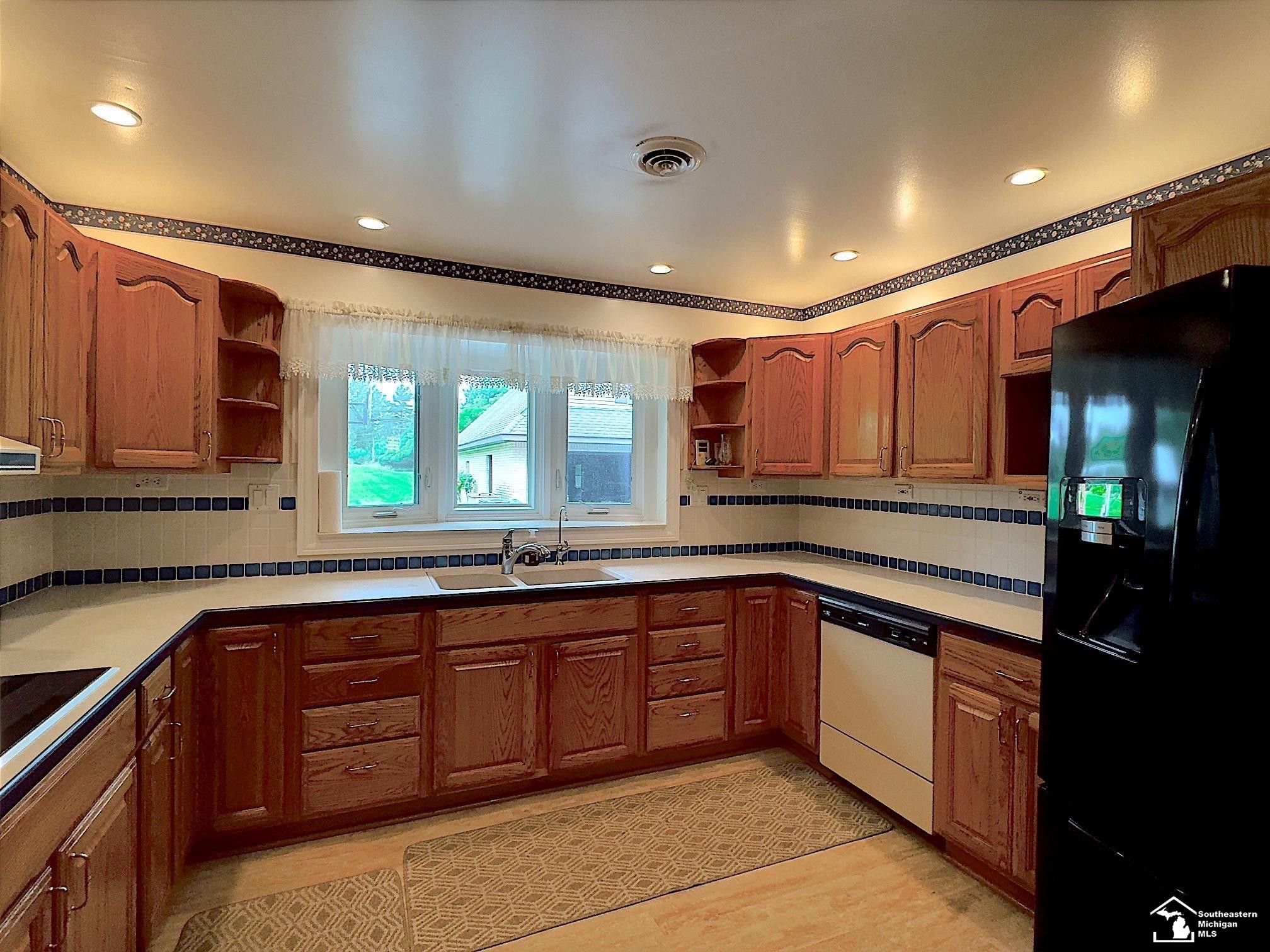 5677 Vreeland Road, Ann Arbor, MI 48105 — Photo 6