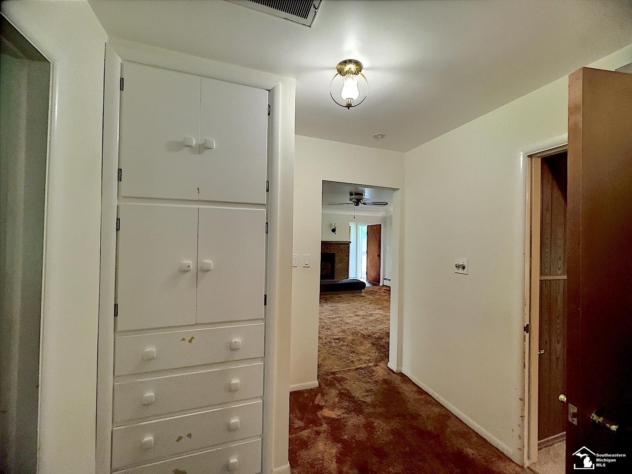 5677 Vreeland Road, Ann Arbor, MI 48105 — Photo 9
