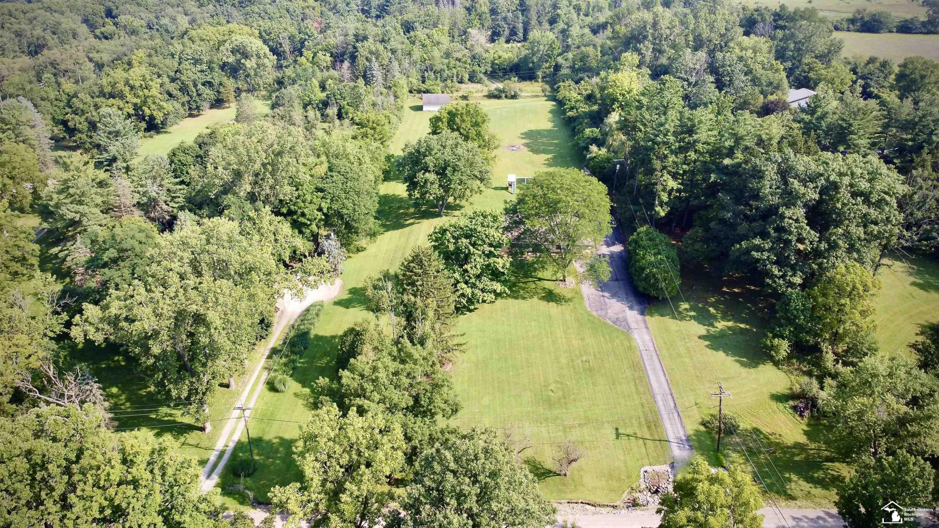 5677 Vreeland Road, Ann Arbor, MI 48105 — Photo 37