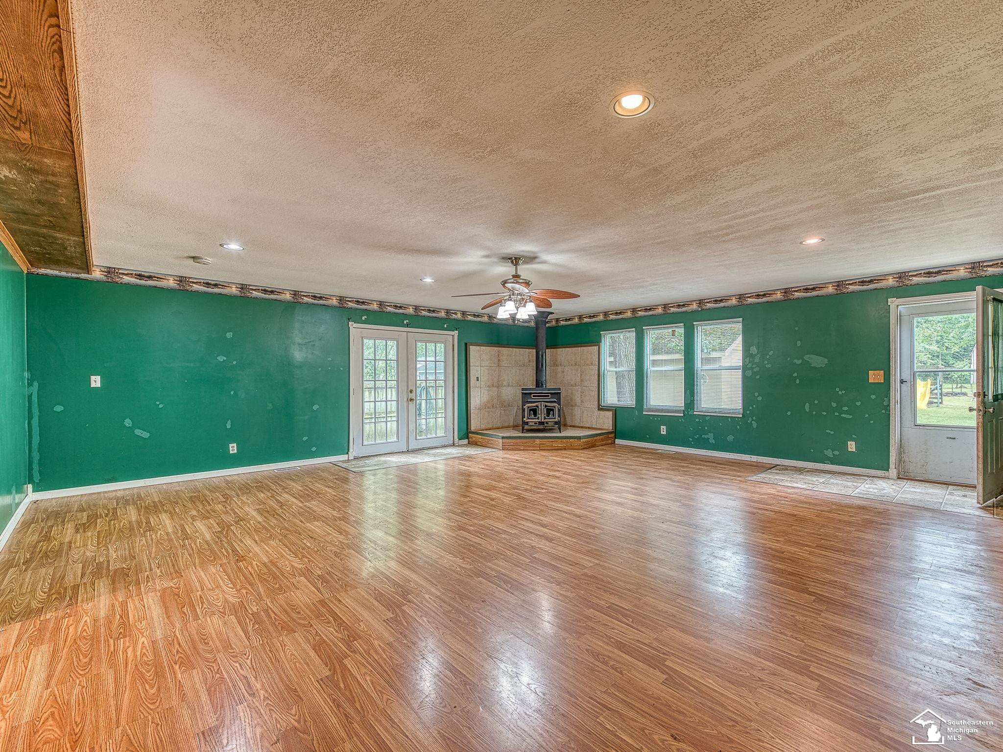 9583 Exeter, Carleton, MI 48117 — Photo 2