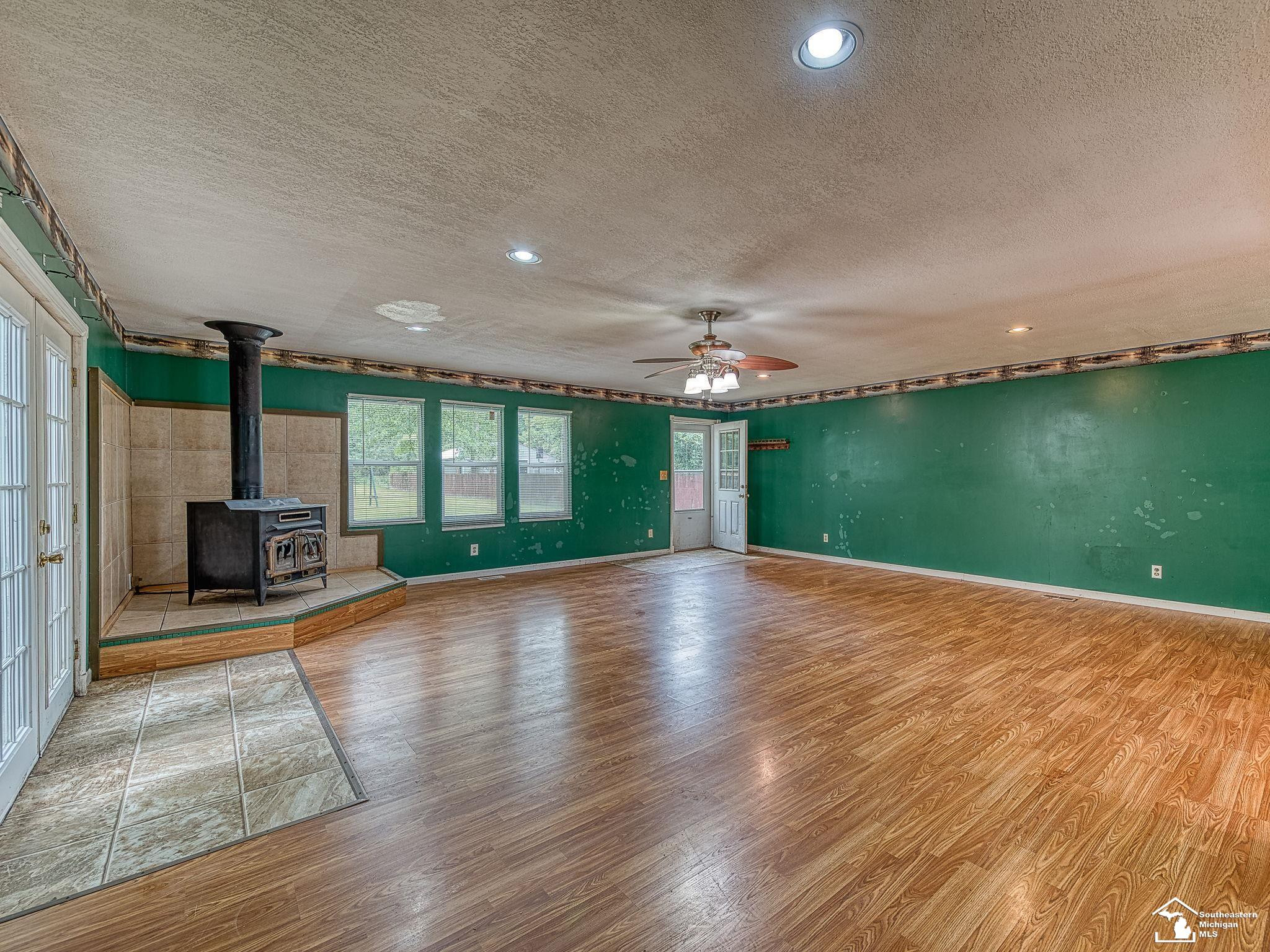 9583 Exeter, Carleton, MI 48117 — Photo 3