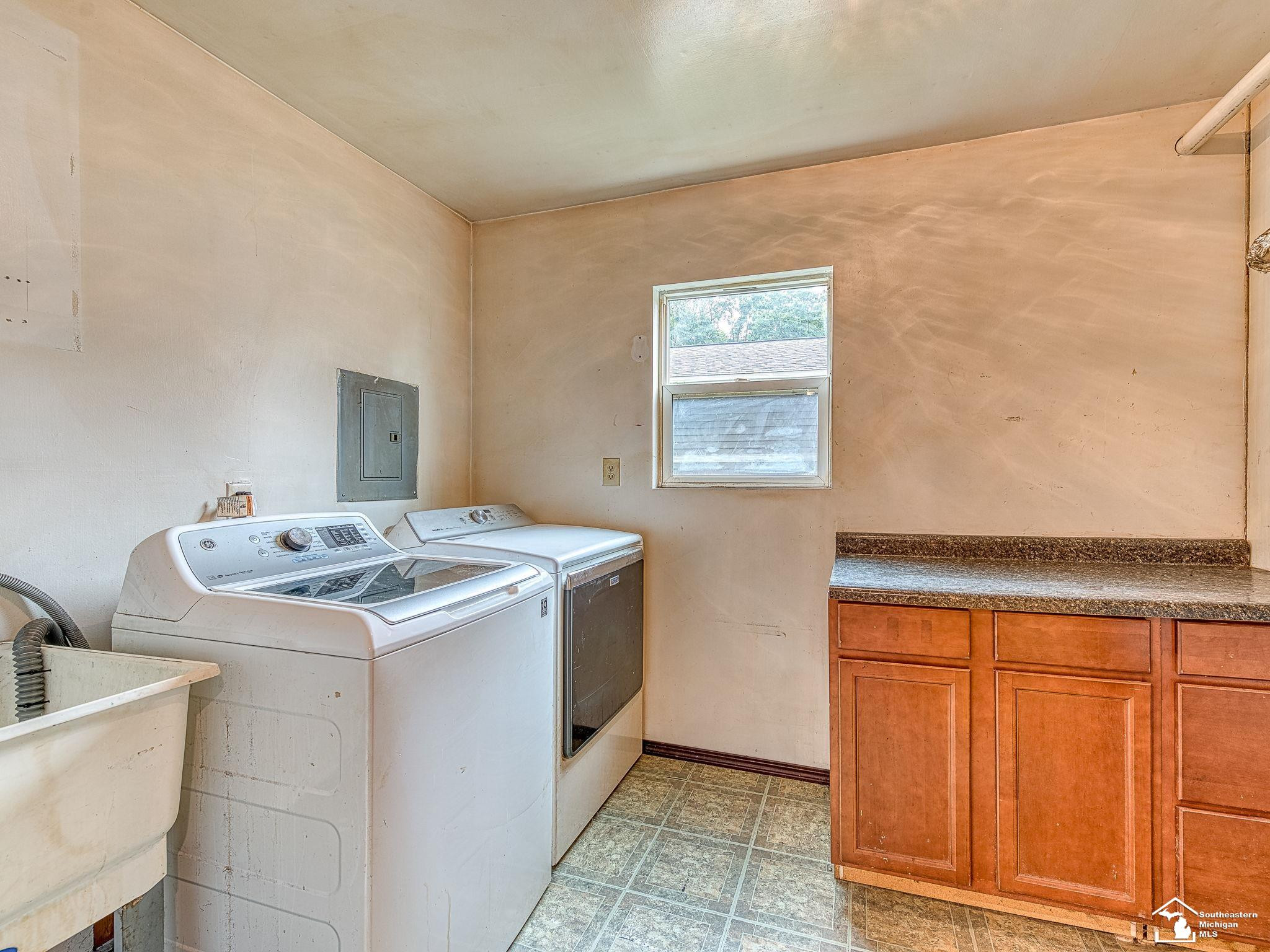9583 Exeter, Carleton, MI 48117 — Photo 12