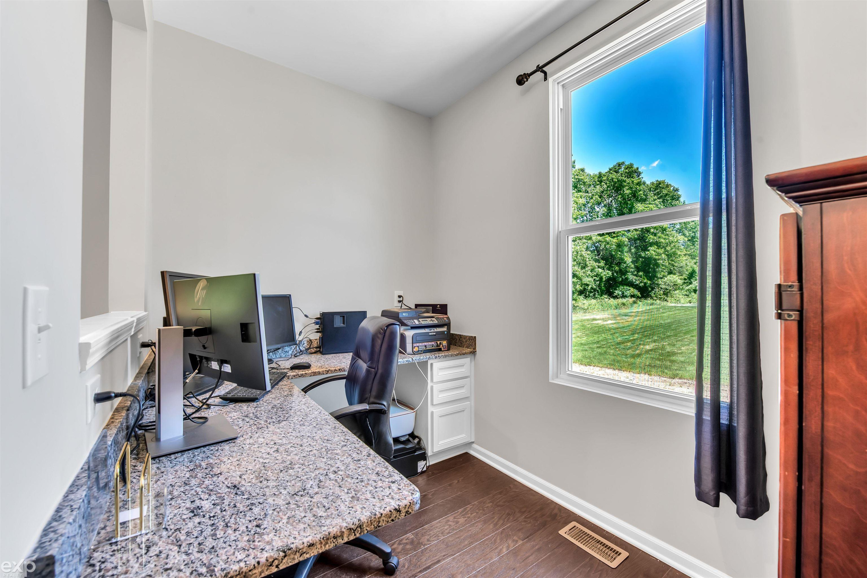 4127 Newgard Drive, Lake Orion, MI — Photo 11
