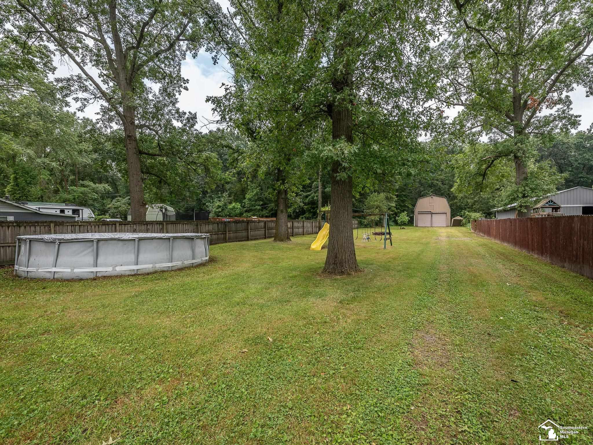 9583 Exeter, Carleton, MI 48117 — Photo 22
