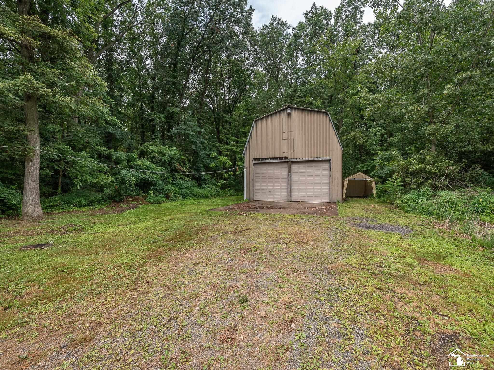 9583 Exeter, Carleton, MI 48117 — Photo 24