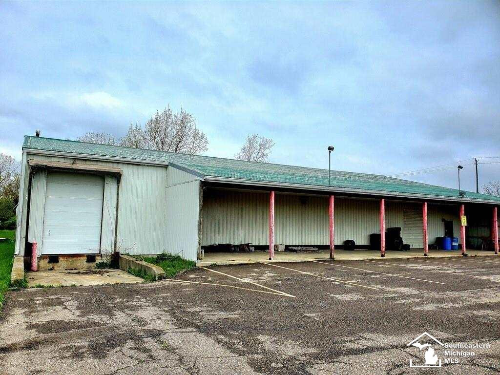 1052 S Telegraph Road, Monroe, MI 48161
