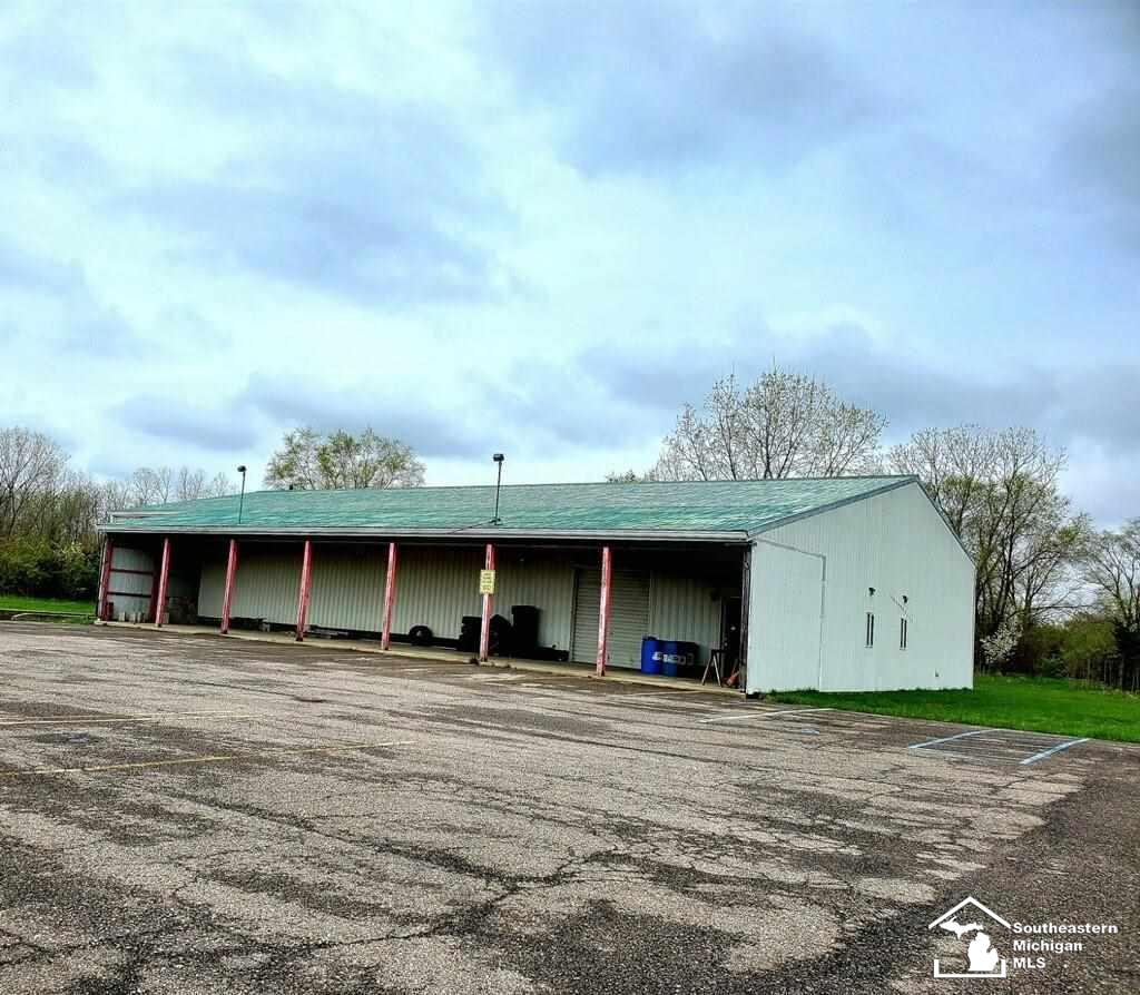 1052 S Telegraph Road, Monroe, MI 48161 — Photo 2