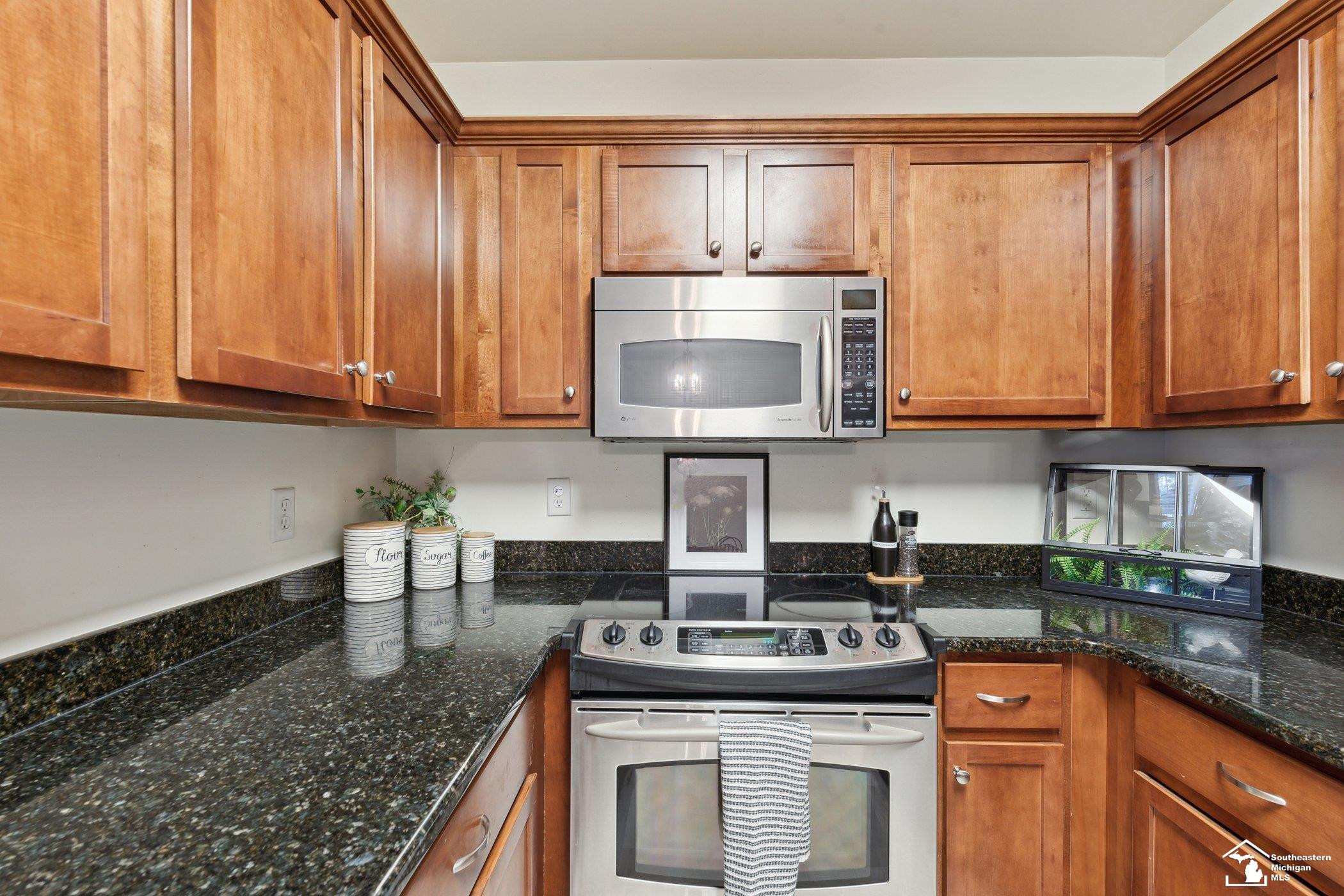 5764 Hampshire, Ypsilanti, MI 48197 — Photo 15