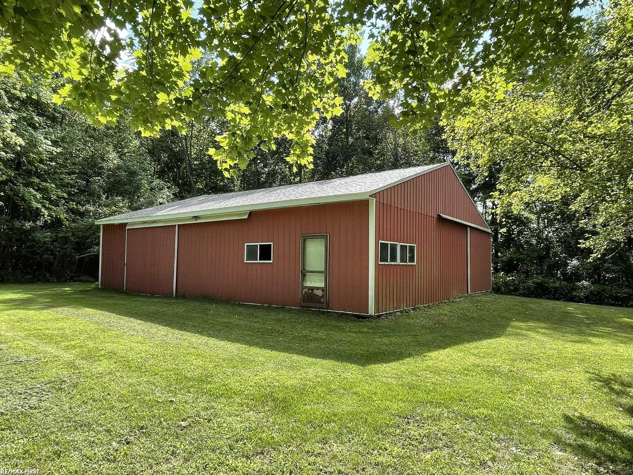 2461 Coachwood Road, Attica, MI 48412 — Photo 2