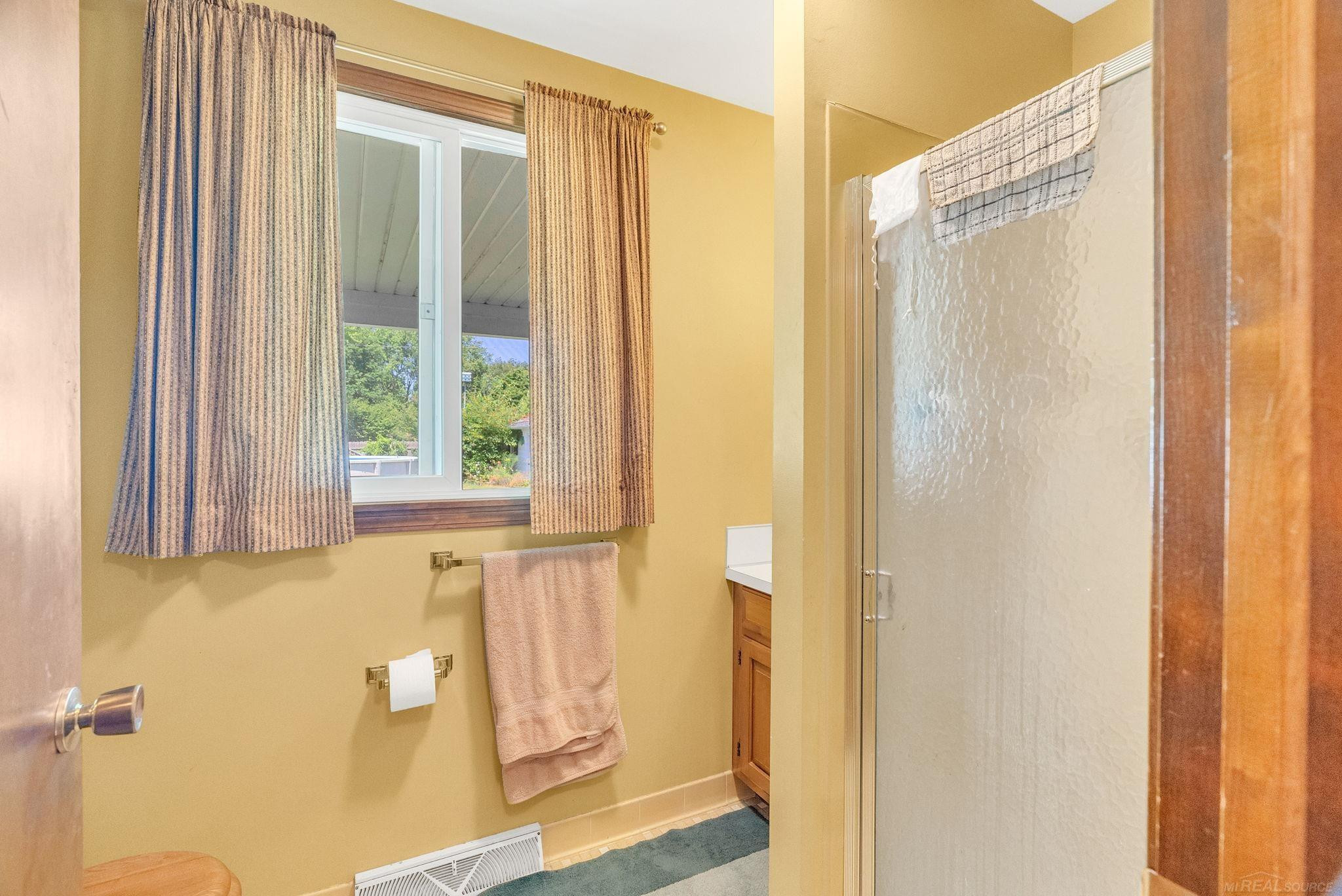 7155 Lester Street, Lexington, MI 48450 — Photo 26
