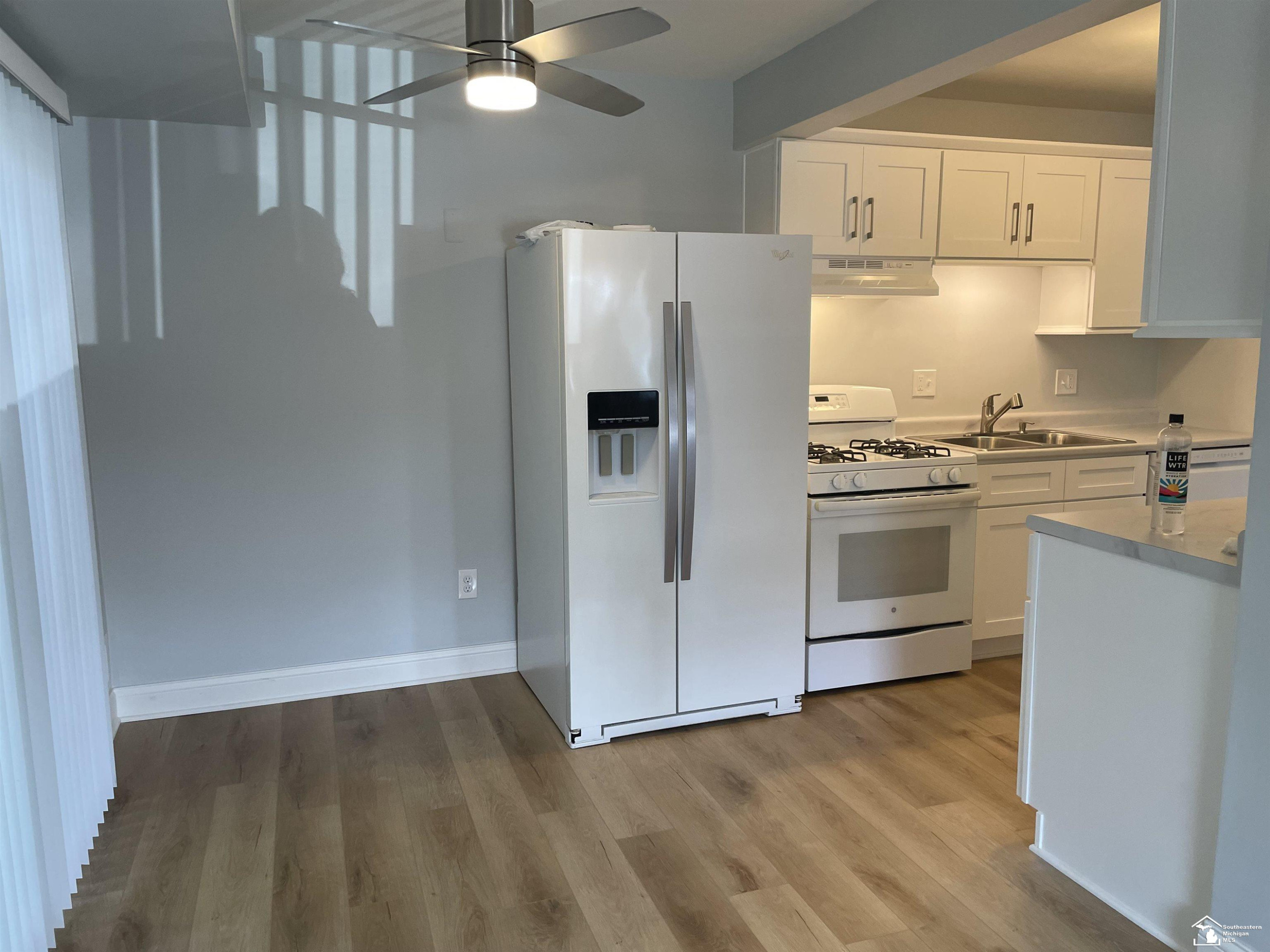 15786 Dupage, Taylor, MI 48180 — Photo 10