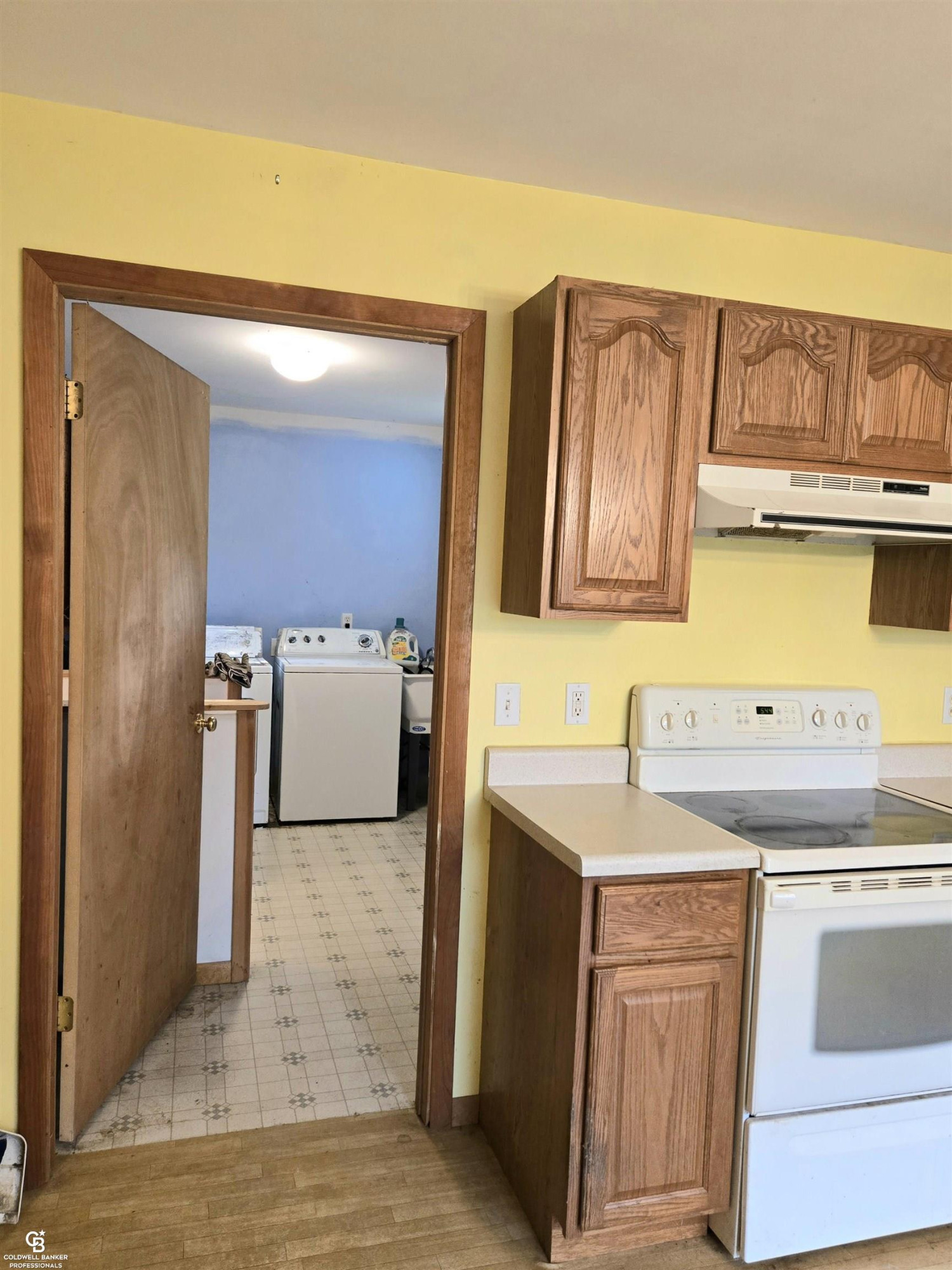 10097 Beckett Road, MI 48006 — Photo 16
