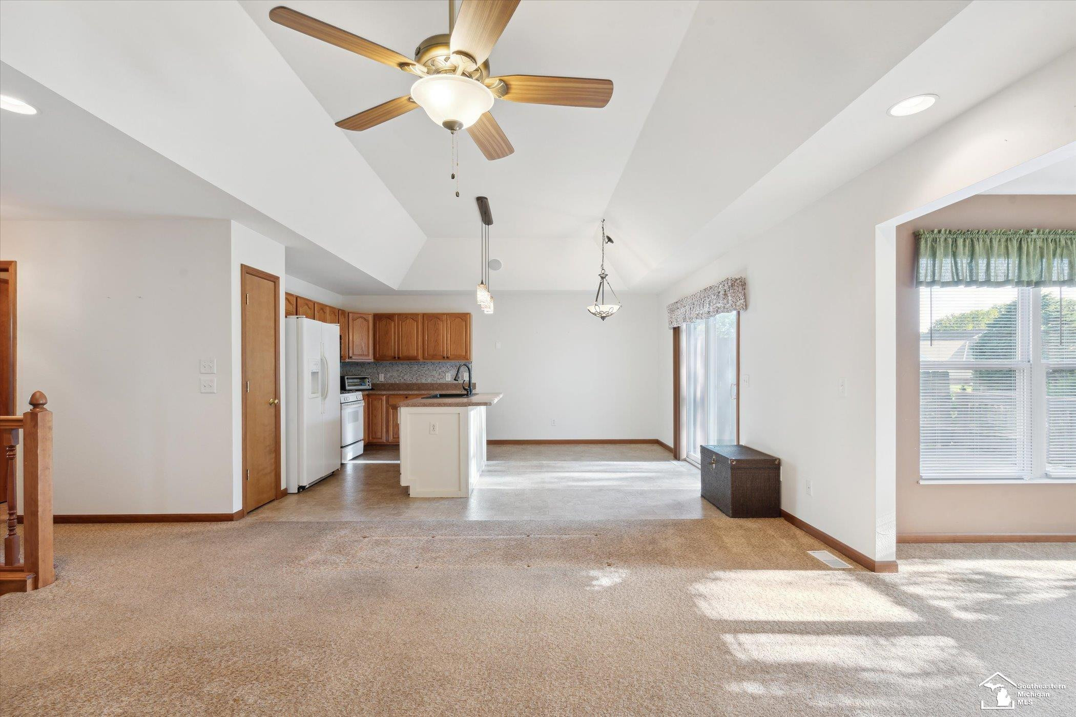 942 Hickory Creek, Temperance, MI 48182 — Photo 10