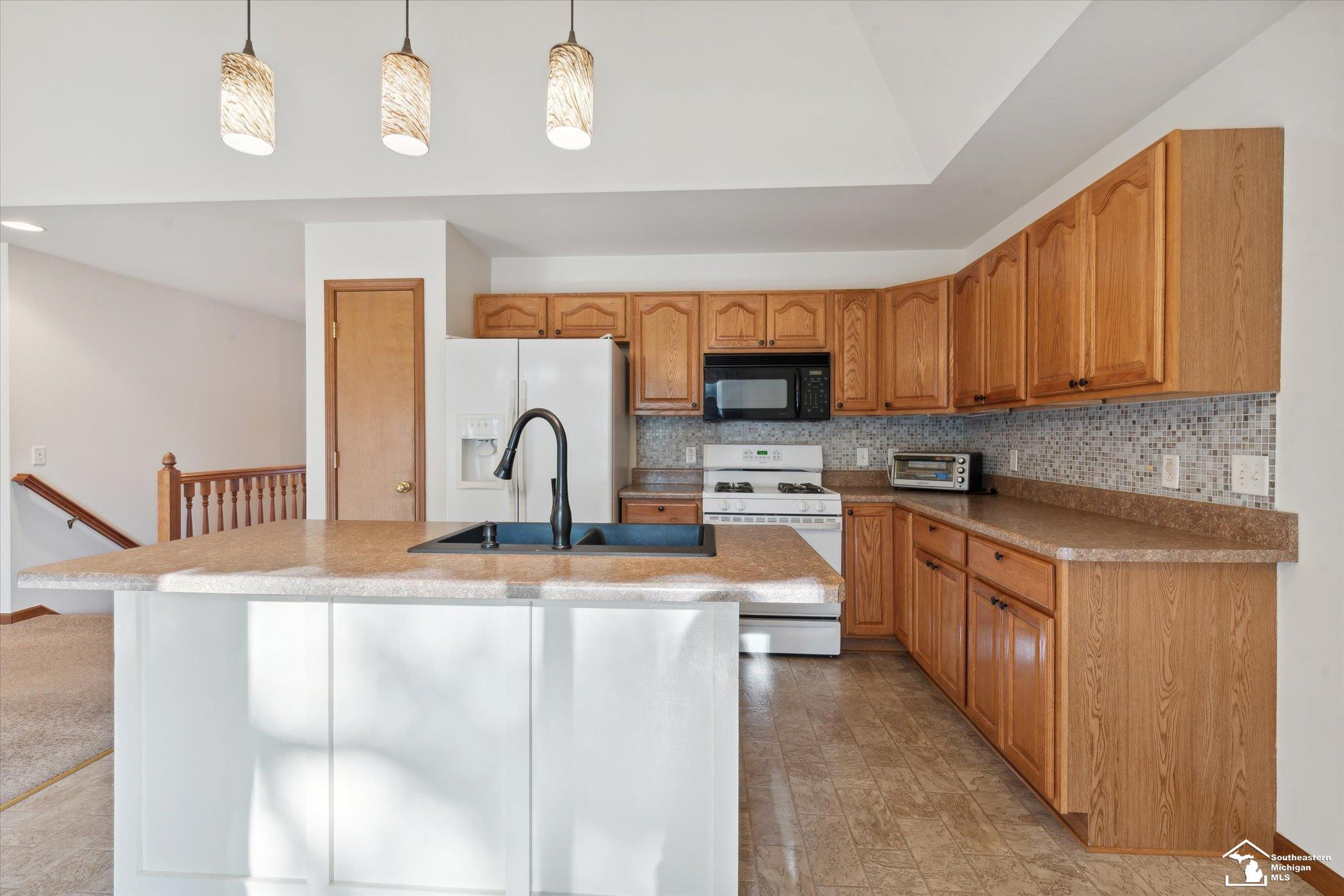 942 Hickory Creek, Temperance, MI 48182 — Photo 15