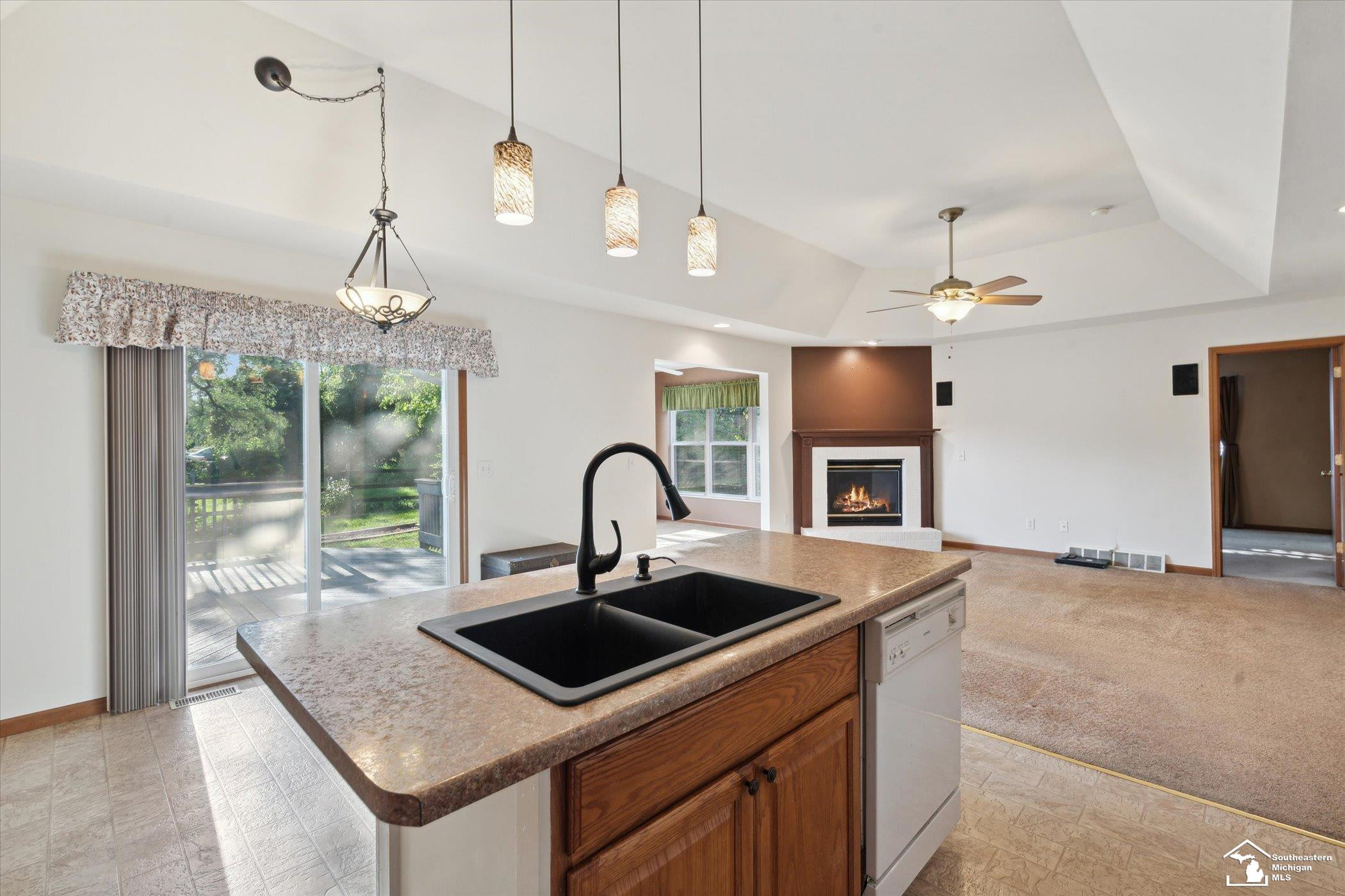 942 Hickory Creek, Temperance, MI 48182 — Photo 18