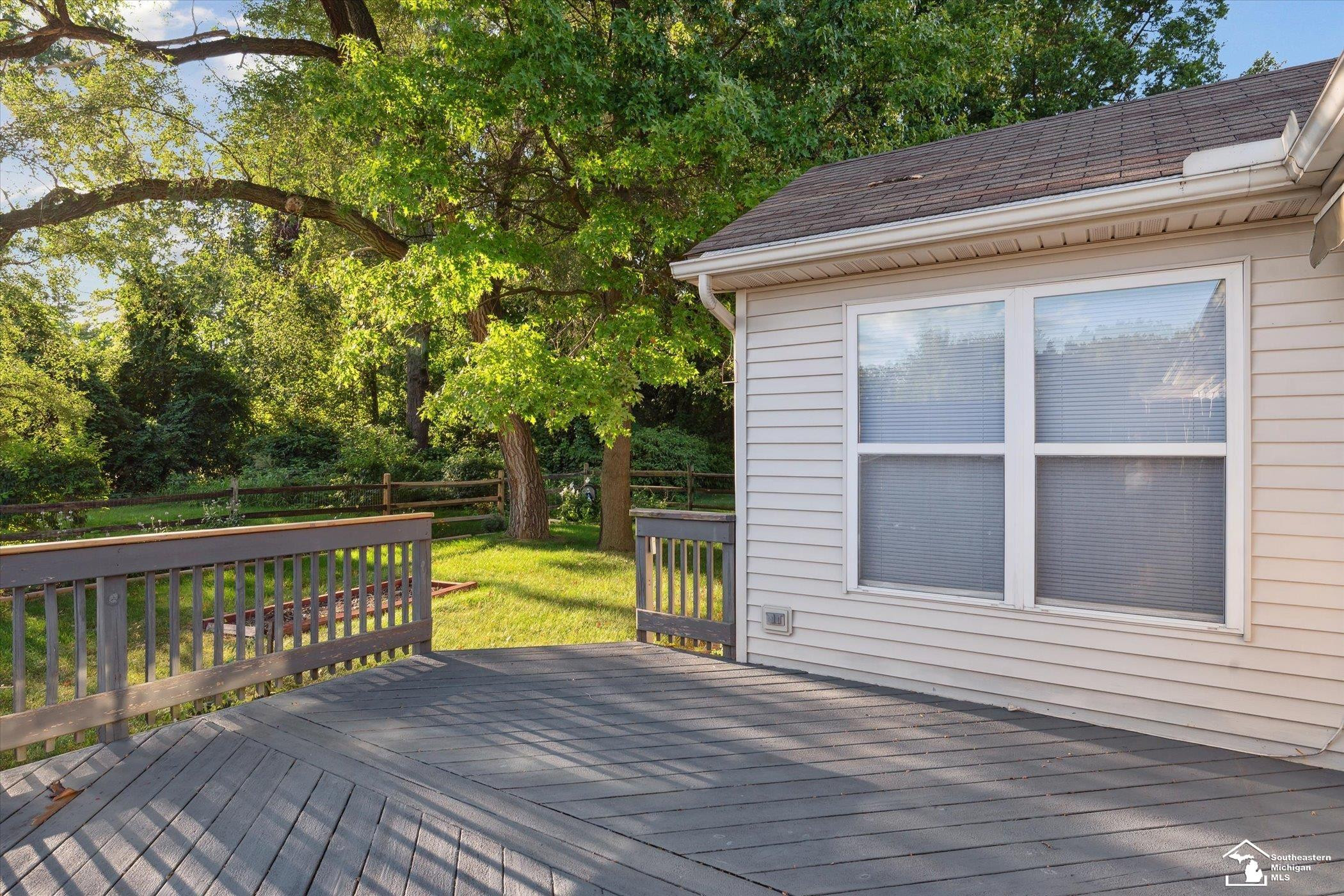 942 Hickory Creek, Temperance, MI 48182 — Photo 36