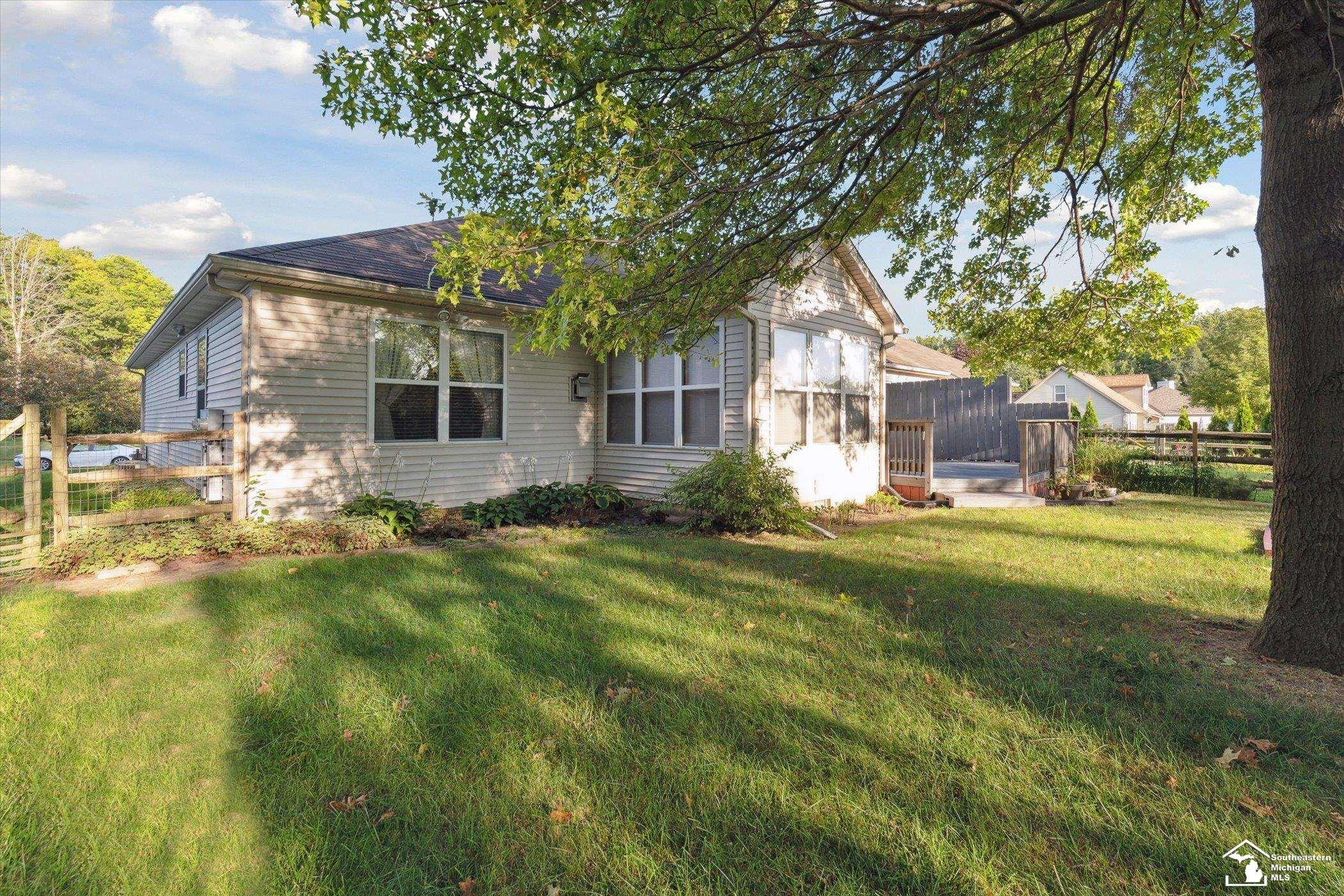 942 Hickory Creek, Temperance, MI 48182 — Photo 41